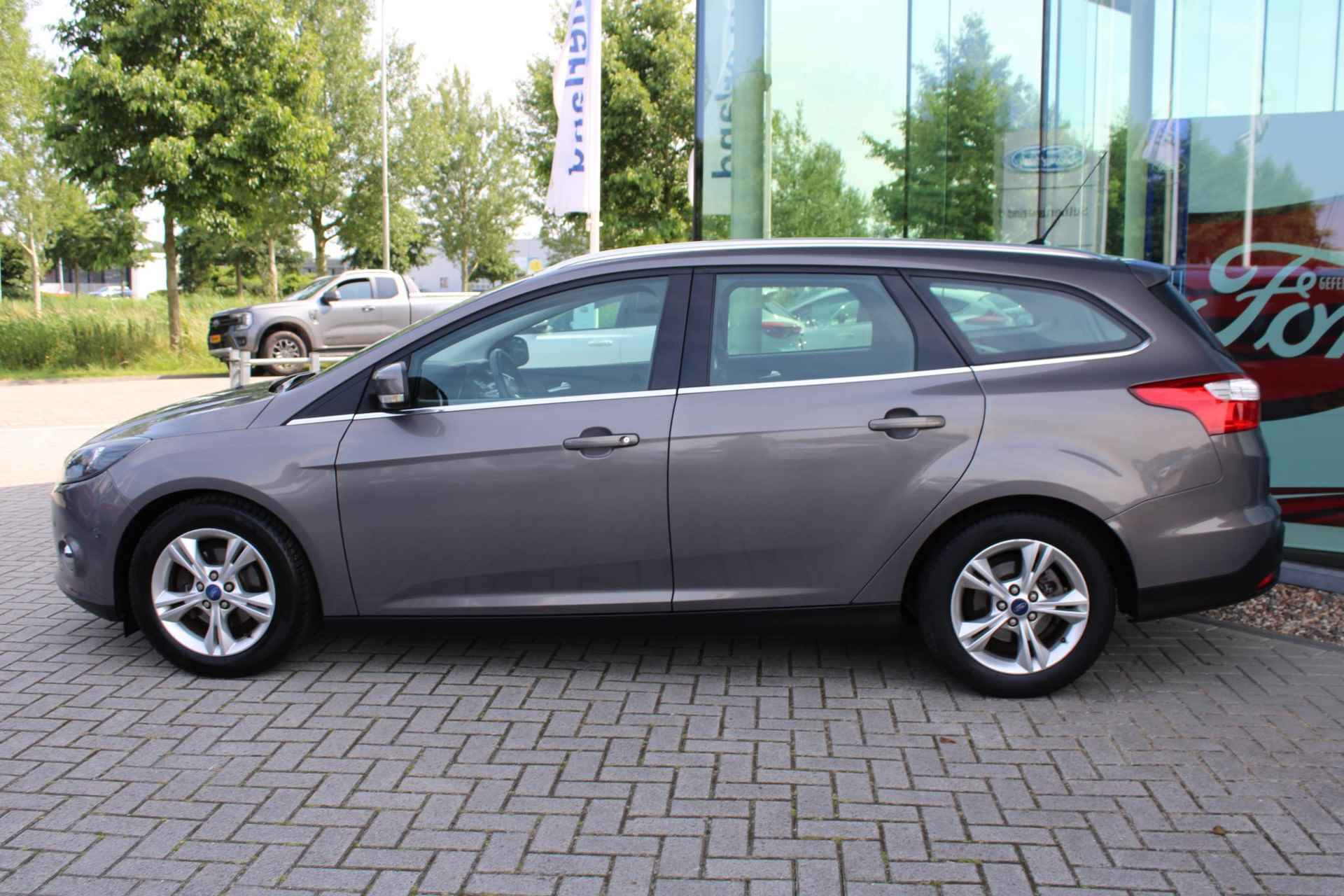 Ford Focus Wagon 1.0 EcoBoost Trend Sport | Climate Control | Cruise Control | Lichtmetalen Velgen | Voorruitverwarming | PDC V + A | Stoelverwarming | Distributieriem reeds vervangen!!!! - 3/31