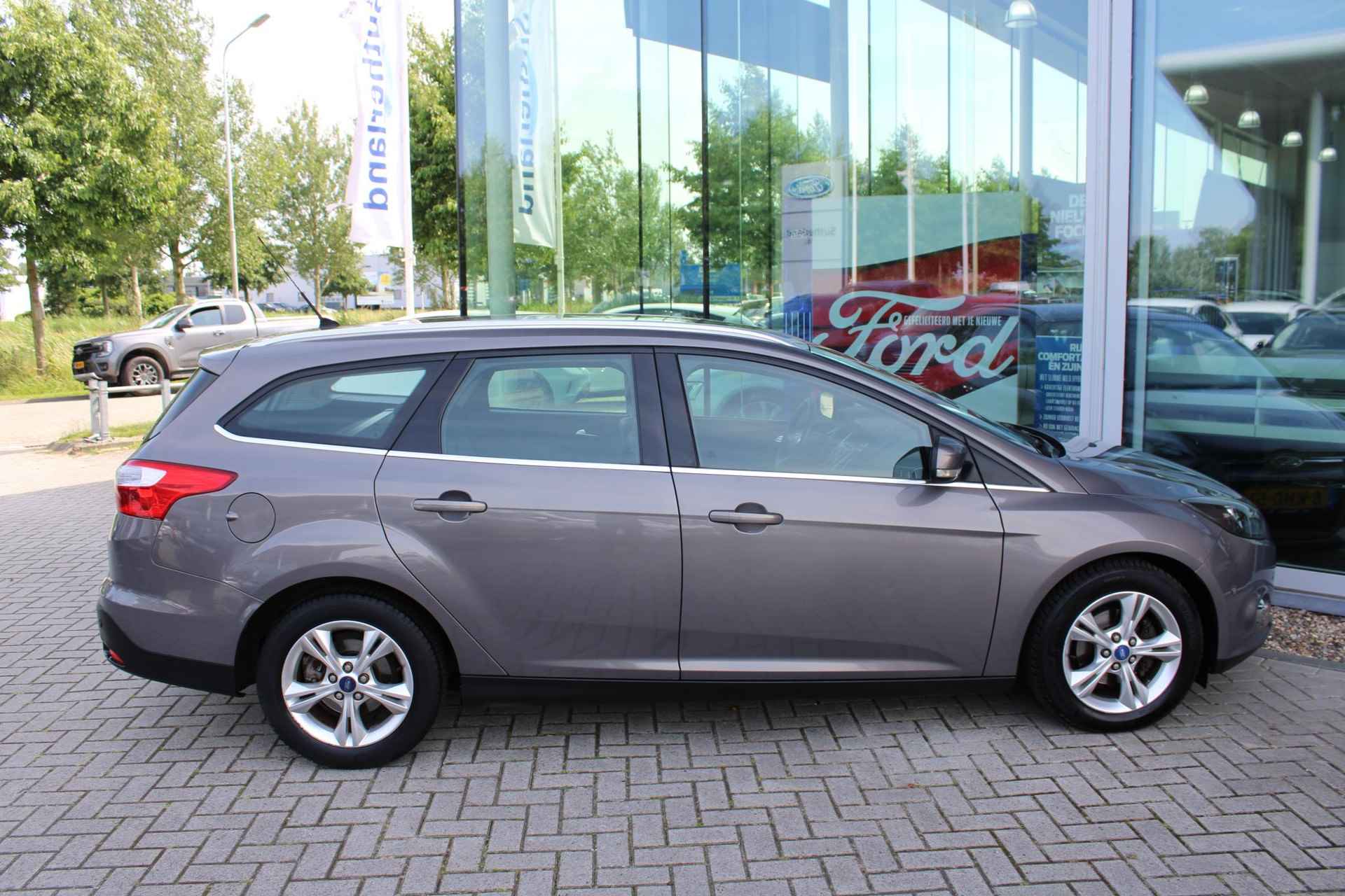 Ford Focus Wagon 1.0 EcoBoost Trend Sport | Climate Control | Cruise Control | Lichtmetalen Velgen | Voorruitverwarming | PDC V + A | Stoelverwarming | Distributieriem reeds vervangen!!!! - 6/31