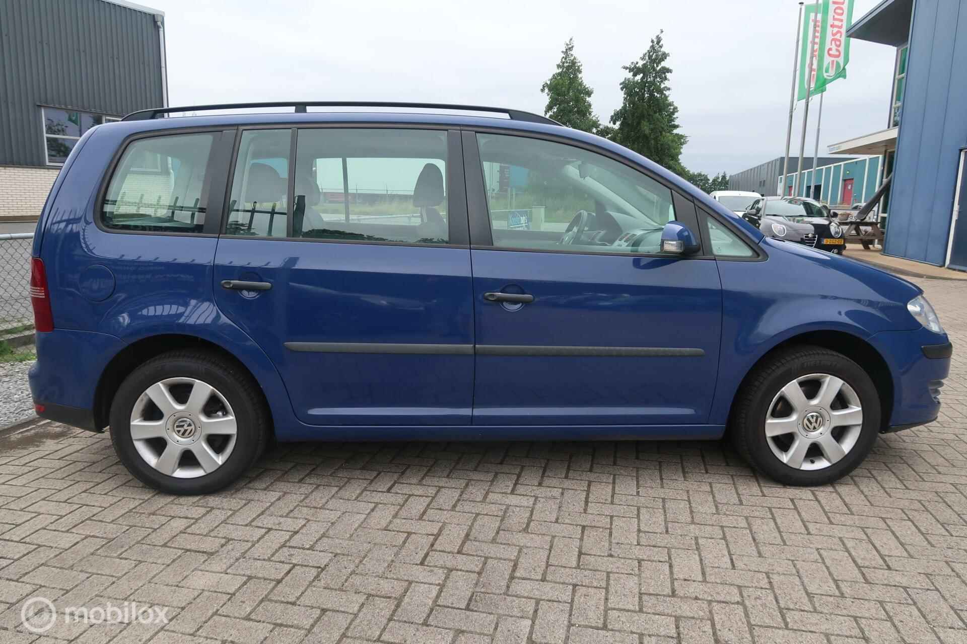 Volkswagen Touran 1.6 Trendline Business 7 PERSOONS TREKHAAK - 7/47