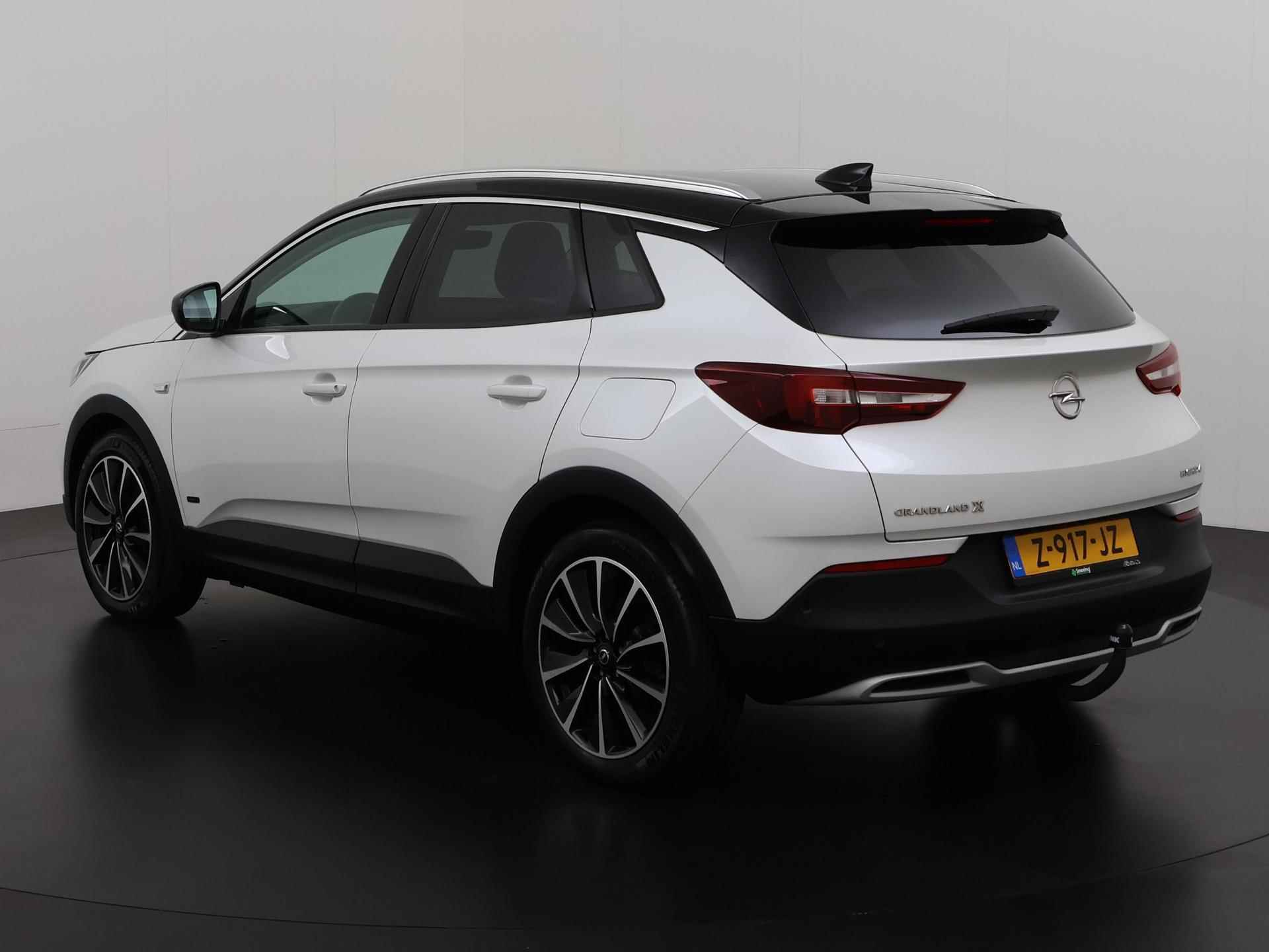 Opel Grandland X 1.6 Turbo Hybrid4 Ultimate 300pk | Trekhaak | Camera | Leder | Zondag Open! - 6/35