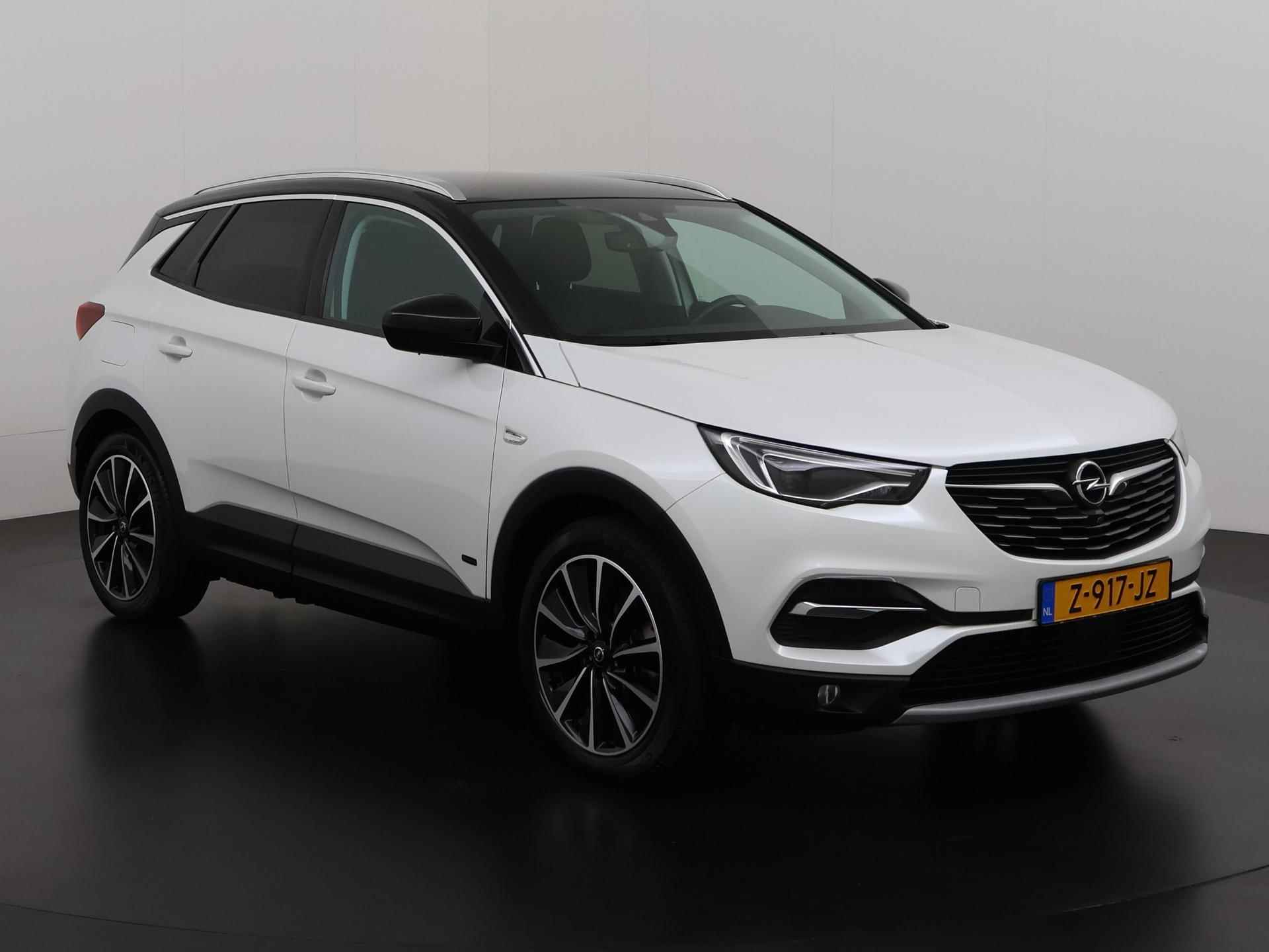 Opel Grandland X 1.6 Turbo Hybrid4 Ultimate 300pk | Trekhaak | Camera | Leder | Zondag Open! - 30/35