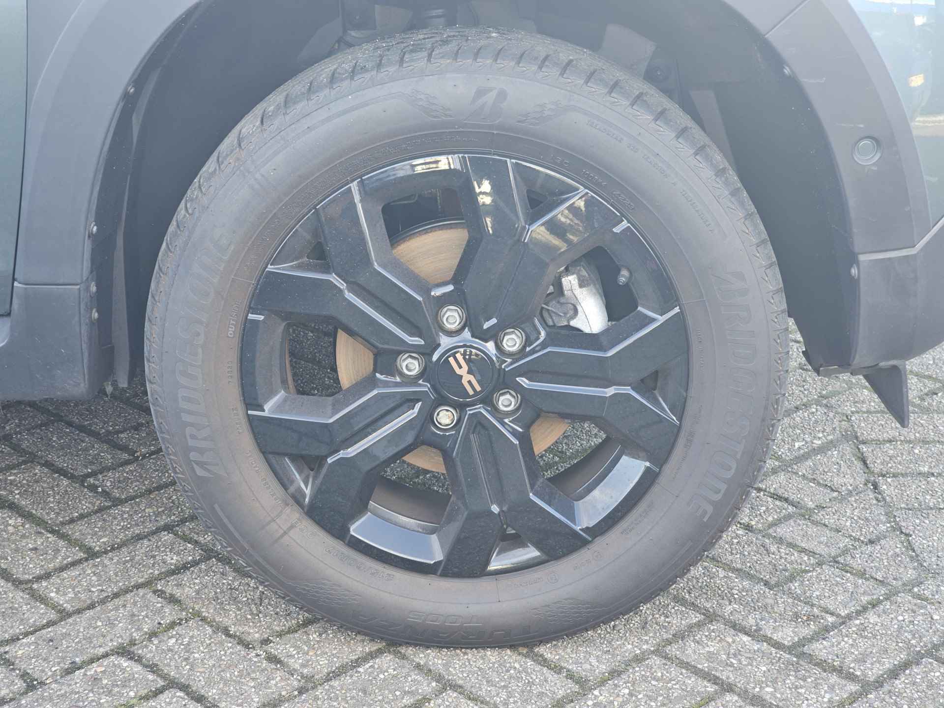 Dacia Duster 1.3 TCe 130pk Extreme | Navigatie | 360 camara | LM velgen | Trekhaak | Sidesteps | | incl. Bovag rijklaarpakket met 12 maanden garantie | - 11/33