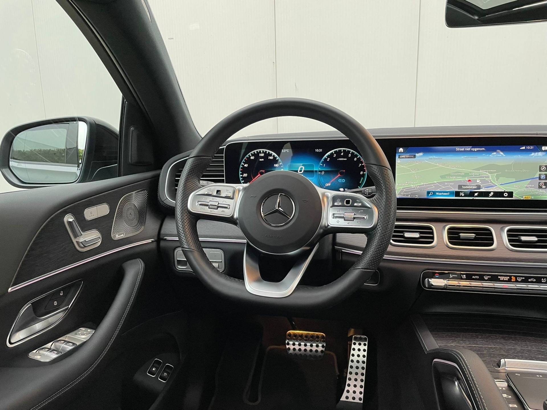 Mercedes-Benz GLE Coupé 350 e 4MATIC AMG AMG Night pakket 21"AMG velgen  Distronic Car-play Panoramadak 360 camera DAB MBUX Trekhaak Burmester Privacy glass Stoelverwarming - 8/14