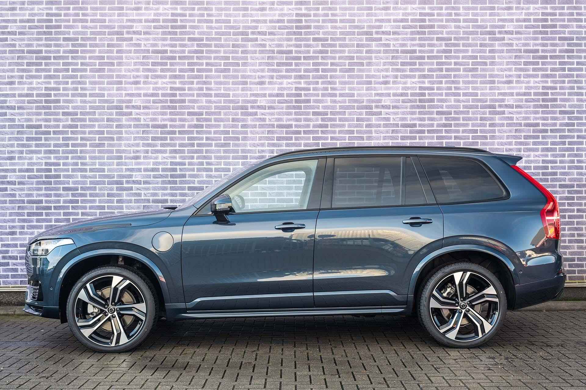 Volvo XC90 T8 Recharge AWD Ultra Dark Long range | Luchtvering | 22" LM velgen | Massage/ventilatie voorstoelen | Bowers & Wilkins audio - 4/44