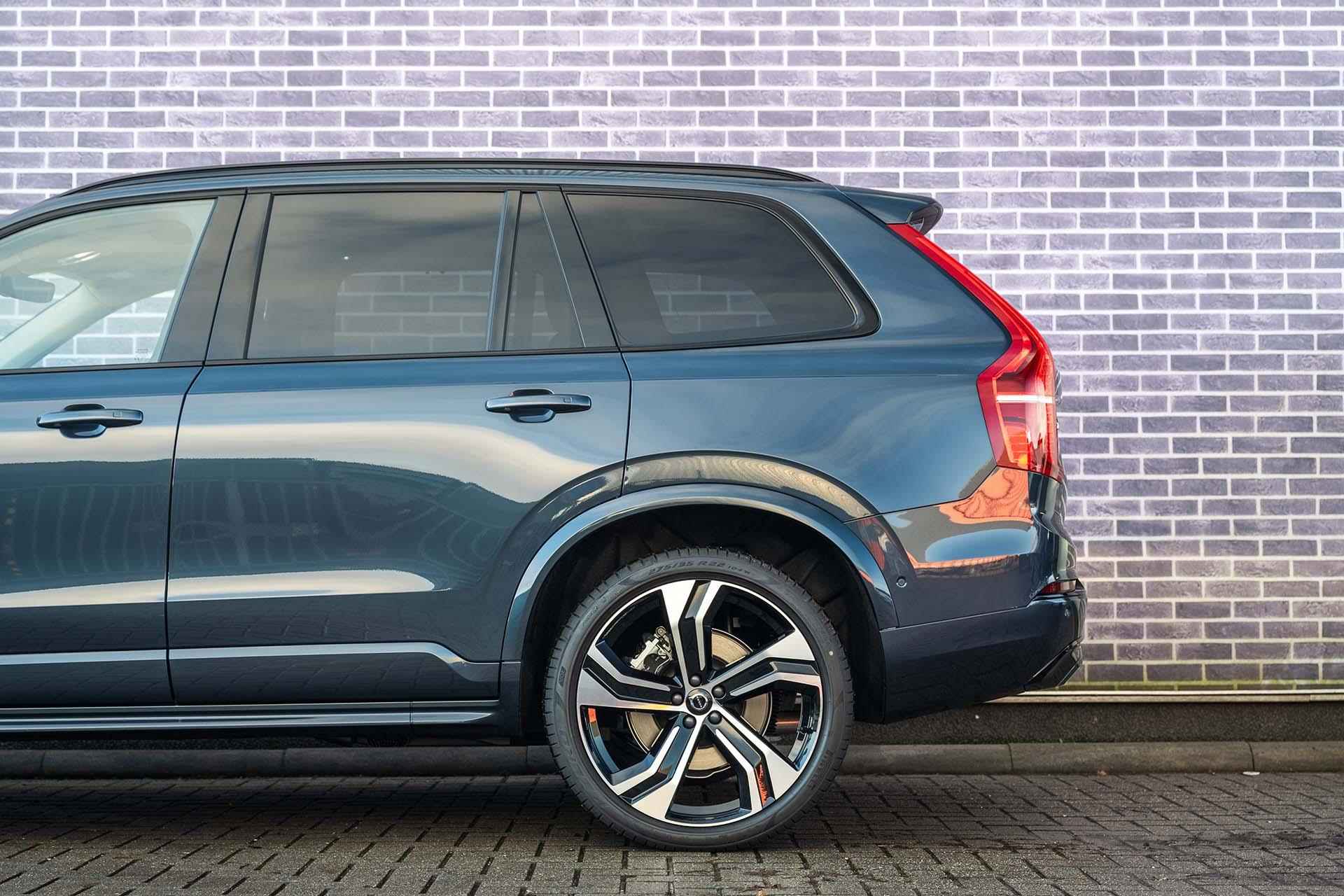 Volvo XC90 T8 Recharge AWD Ultra Dark Long range | Luchtvering | 22" LM velgen | Massage/ventilatie voorstoelen | Bowers & Wilkins audio - 17/44