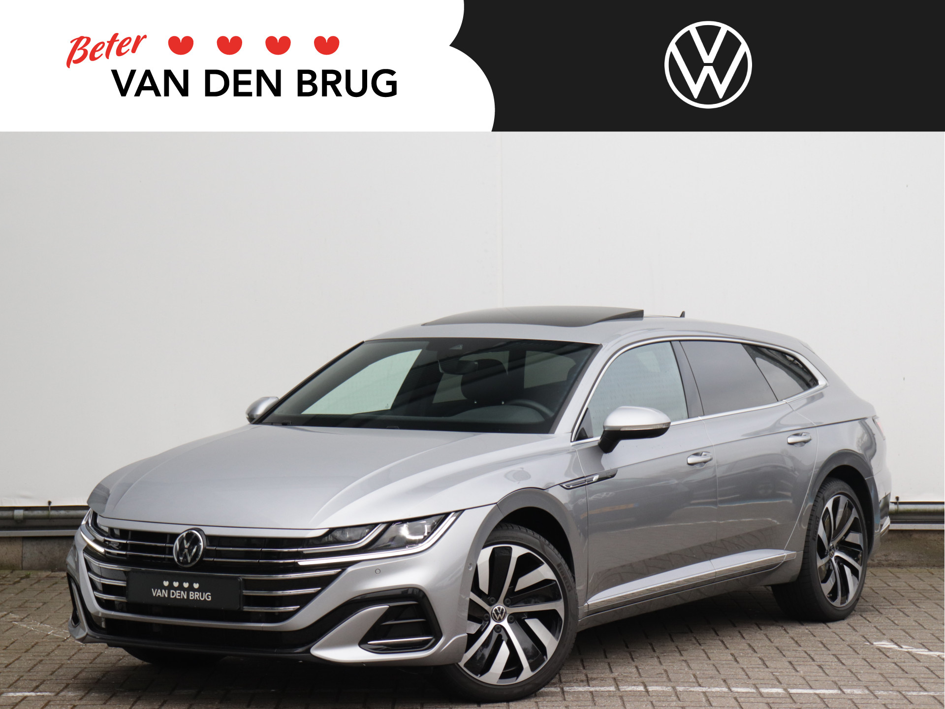 Volkswagen Arteon Shooting Brake 1.4 TSI eHybrid R-Line | Panoramadak | Trekhaak | Dynamic chassis | 360° camera | Navi 'Pro' | Stoelverwarming V+A | Dodehoekdetectie | Verlengde garantie tot 06-07-2026 of eerder 100.000km