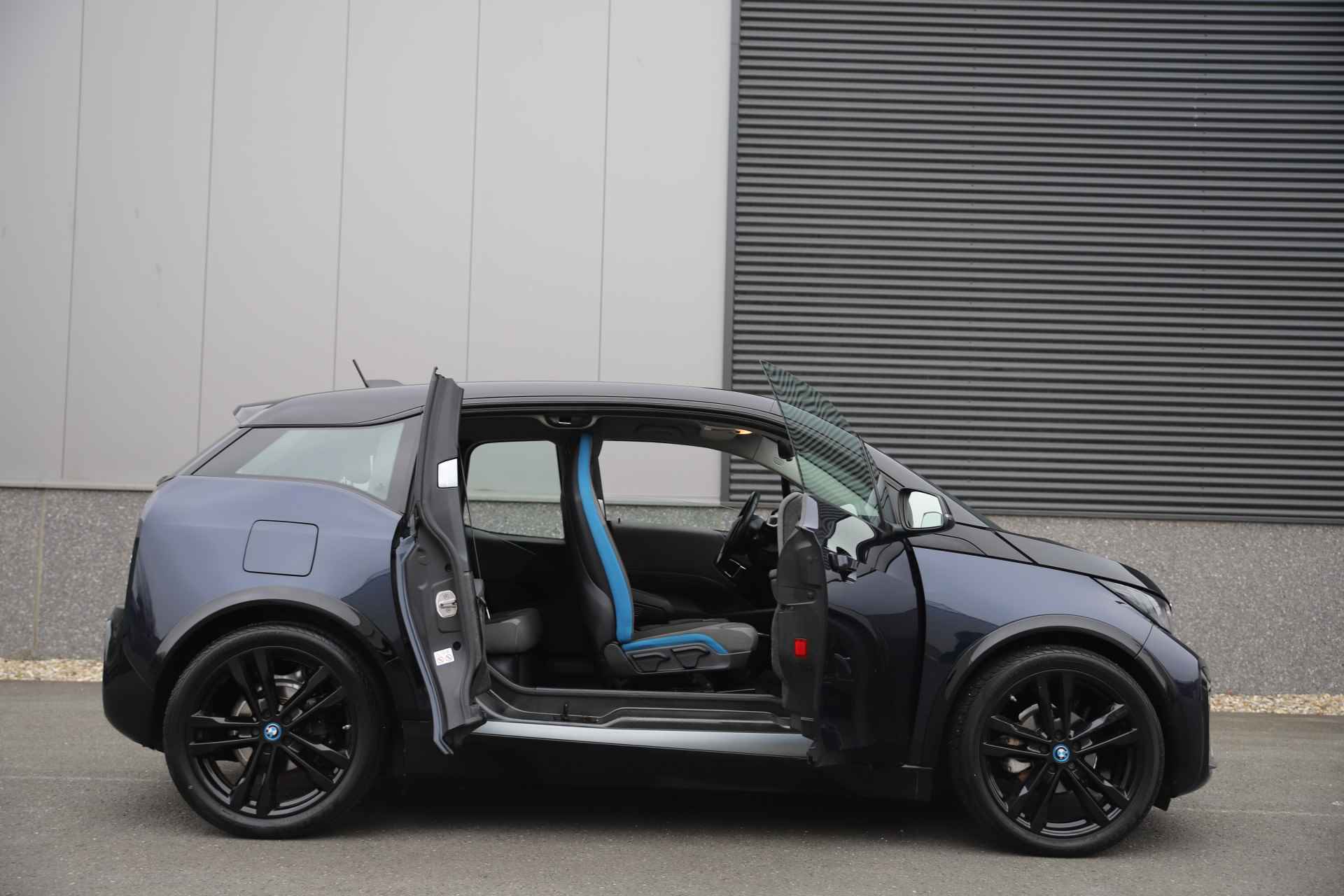 BMW i3 S 184pk Executive 120Ah 42 kWh/W-pomp/20"Jetblack/3-fase/Camera - 13/46