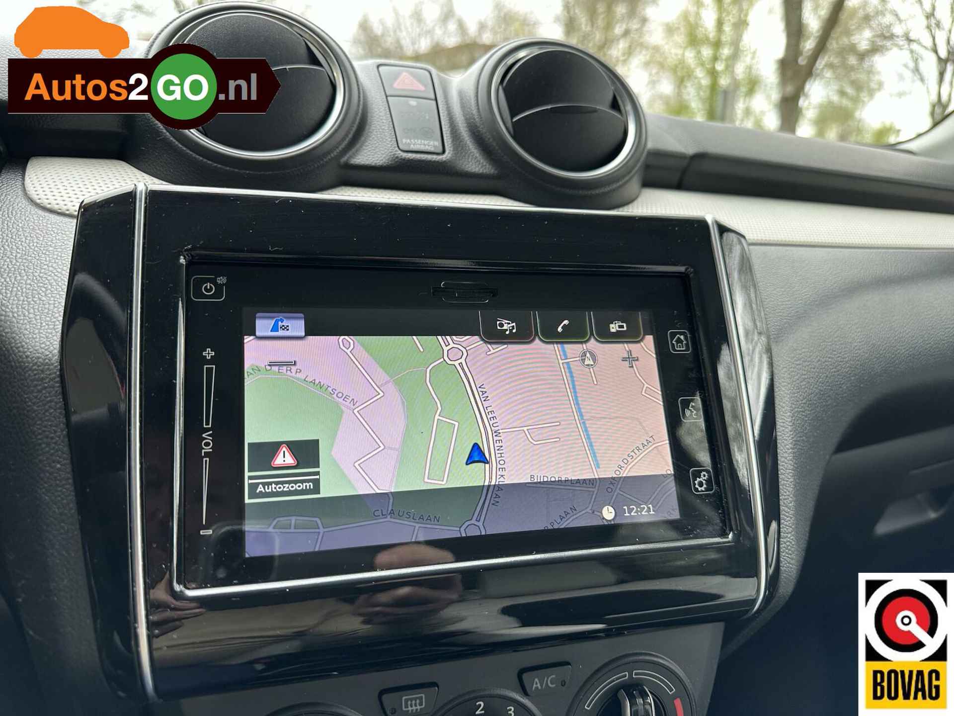 Suzuki Swift 1.2 AllGrip Stijl Smart Hybrid I Navi I Apple Carplay I camera I - 4/26