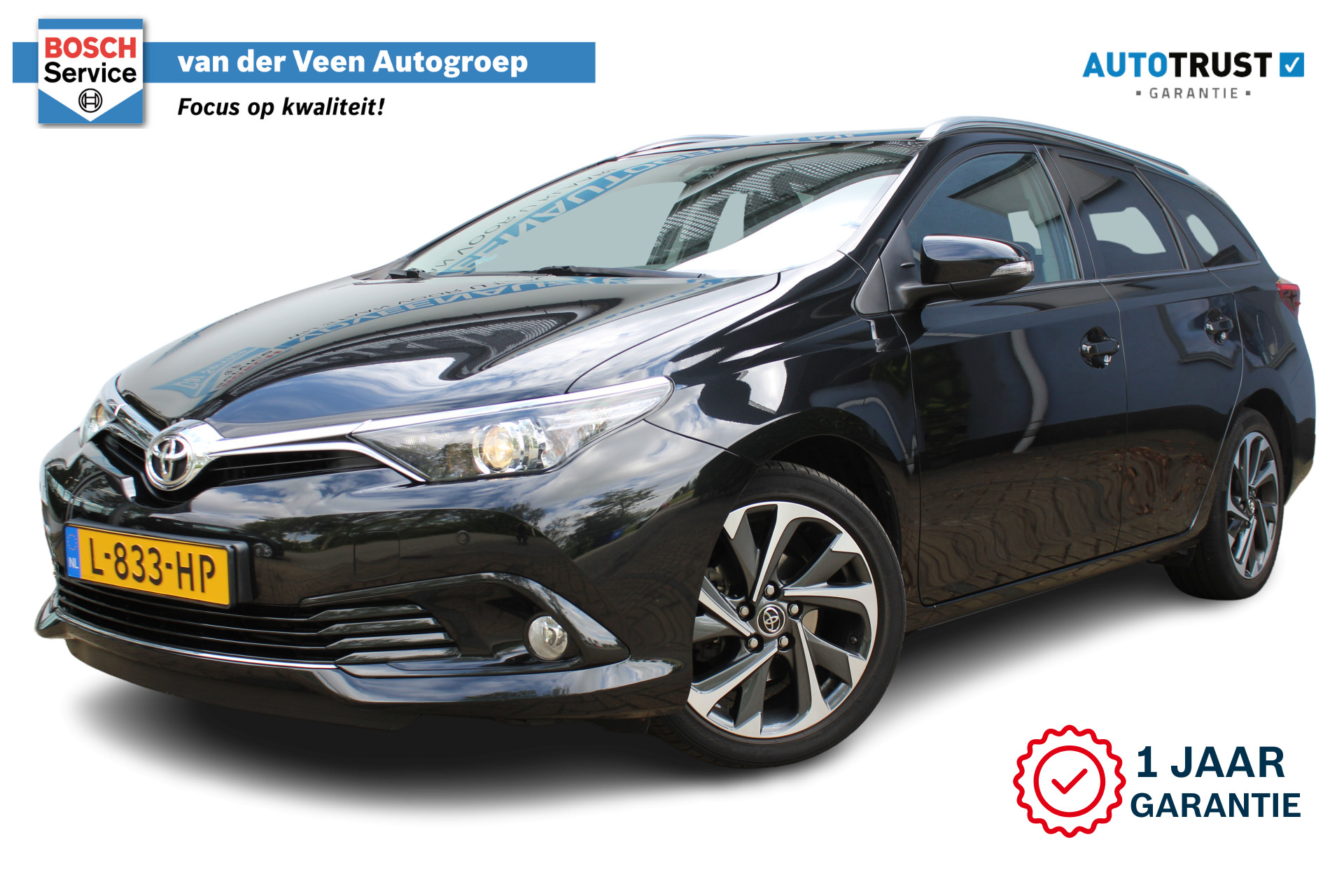 Toyota Auris Touring Sports 1.2T Dynamic | Incl. 12 maanden Garantie | Navigatie | Achteruitrijcamera | Cruise Control | Parkeersensoren v/a | Stoelverwarming | Climate Control | Stoel in Hoogte Verstelbaar | 17 Inch Licht metaal | Lijn Assist |