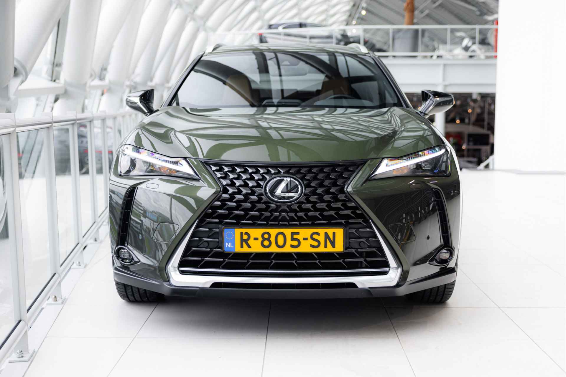 Lexus UX 250h Business Line | Apple Carplay | Keyless Entry/Start | Adaptieve Cruise Control | - 25/61