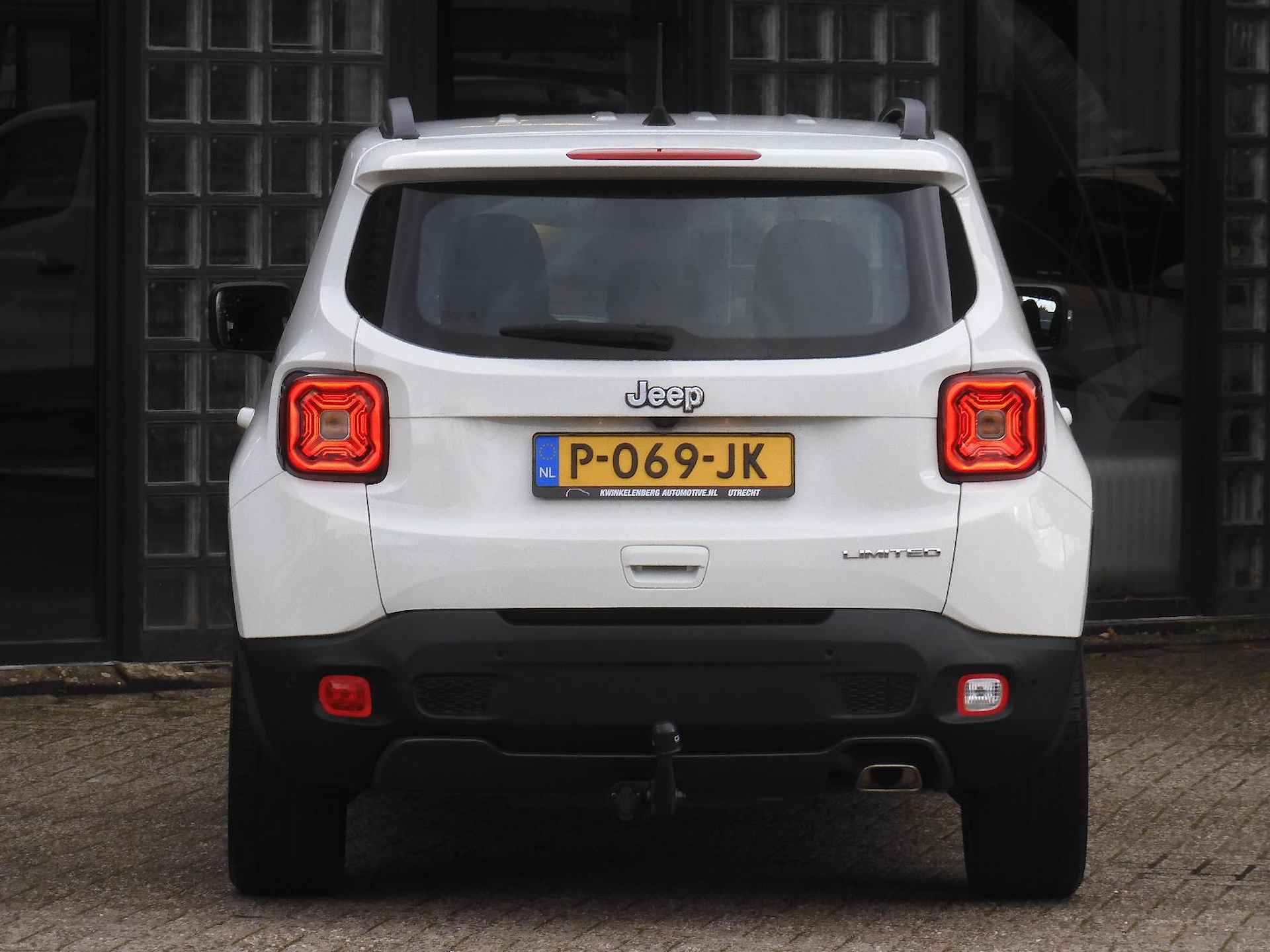 Jeep Renegade 1.3T-e LIMITED/ BEATS AUDIO/ TREKHAAK/ WINTER PACK - 20/35