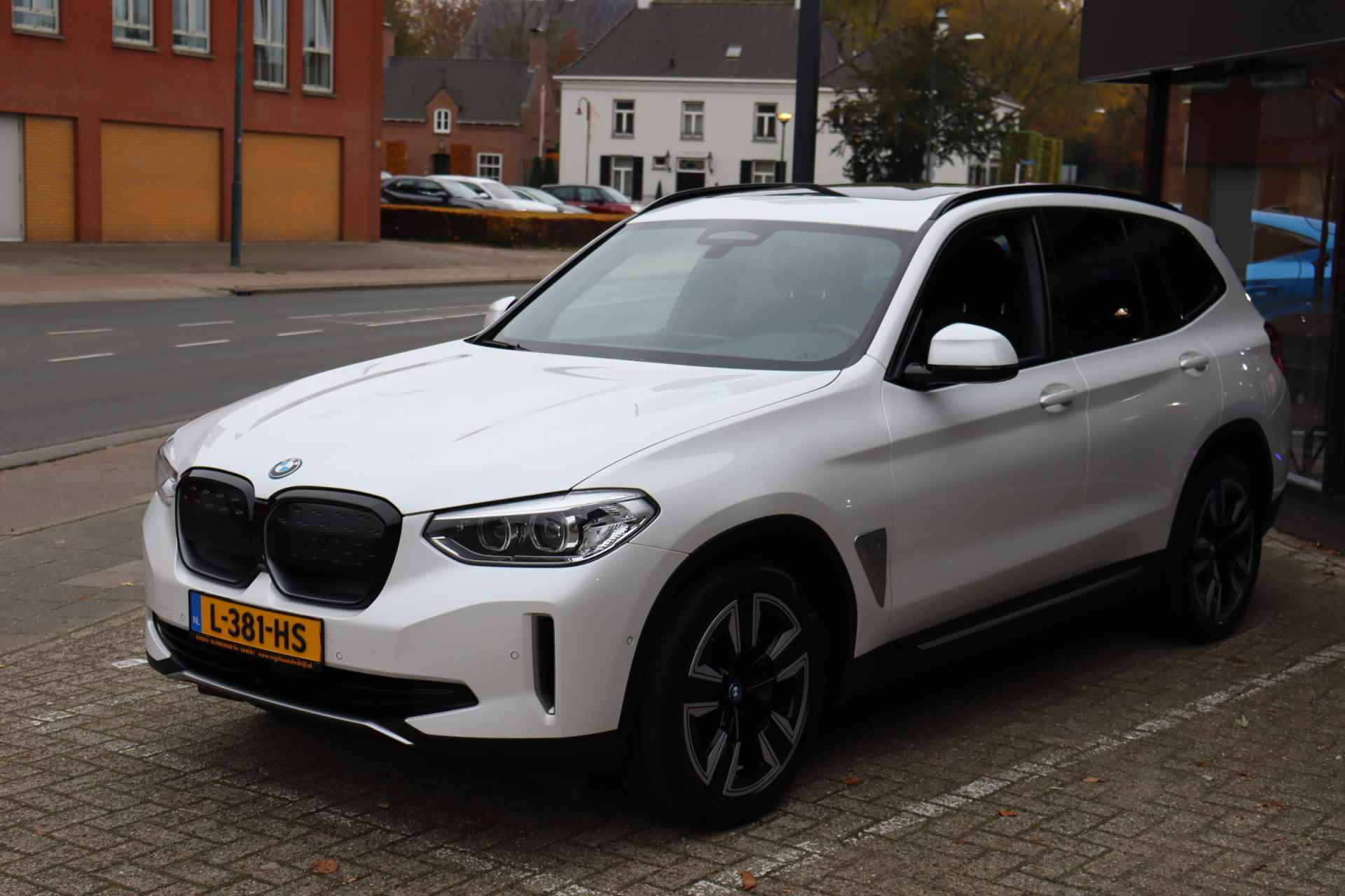 BMW iX3 Executive 80 kWh - 5/26