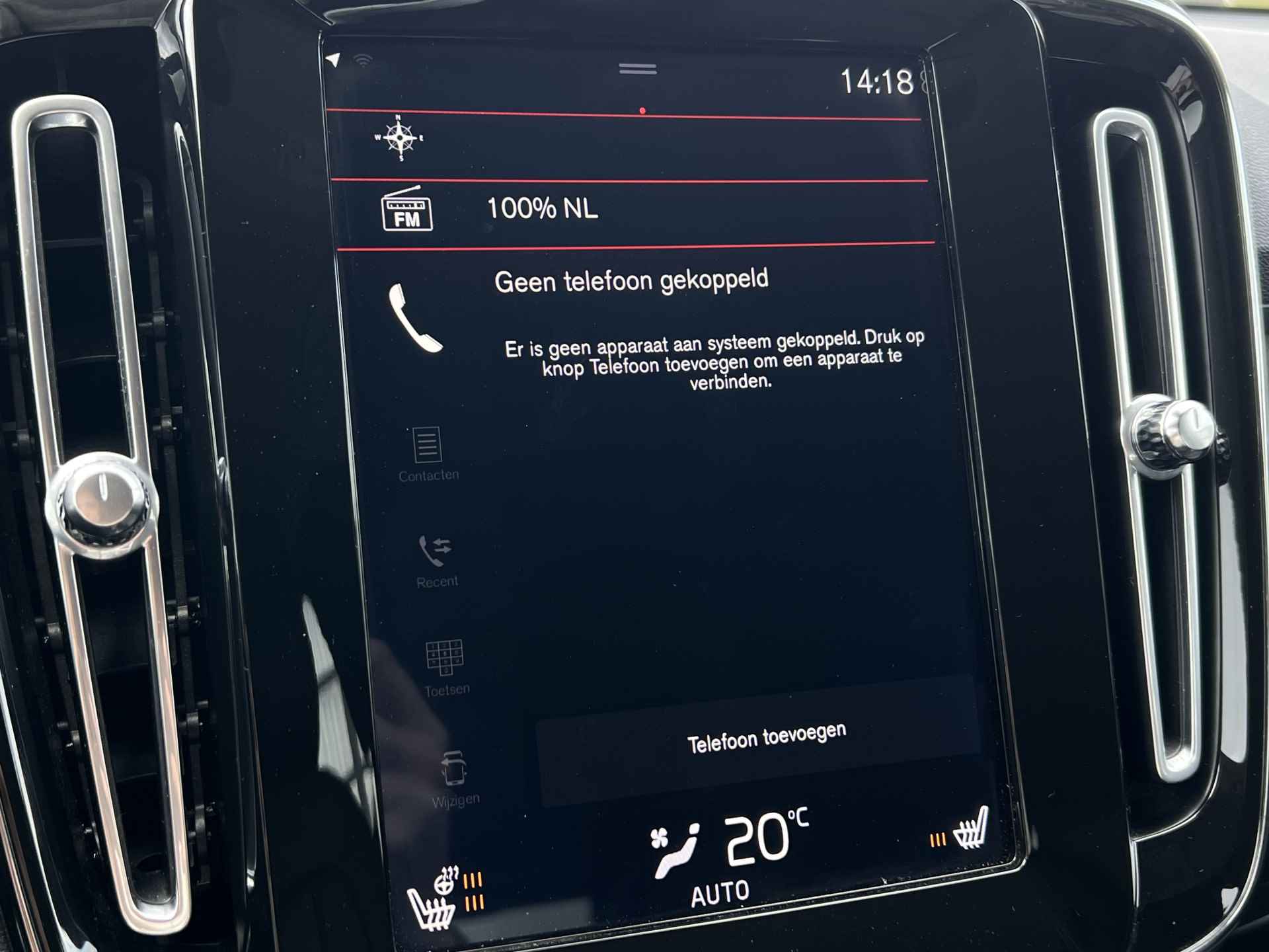 Volvo XC40 2.0 T4 Inscription 190 pk Automaat Navigatie Standkachel Leder Stoelverlenging 360 Camera ACC Pilot Assist Stoel + Stuurverwaming Carplay Dab NL Auto 1e Eigenaar - 19/58