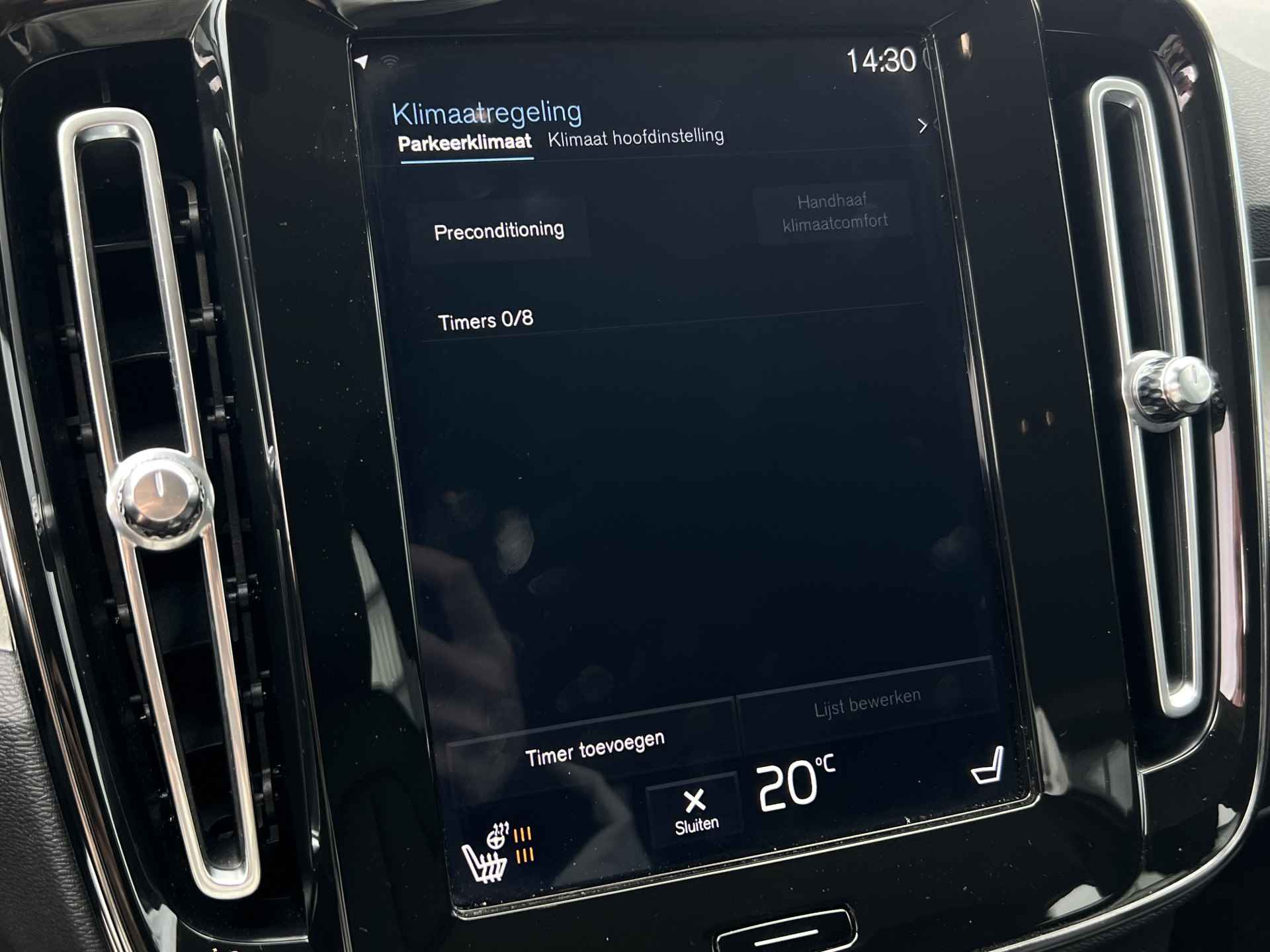 Volvo XC40 2.0 T4 Inscription 190 pk Automaat Navigatie Standkachel Leder Stoelverlenging 360 Camera ACC Pilot Assist Stoel + Stuurverwaming Carplay Dab NL Auto 1e Eigenaar - 29/58