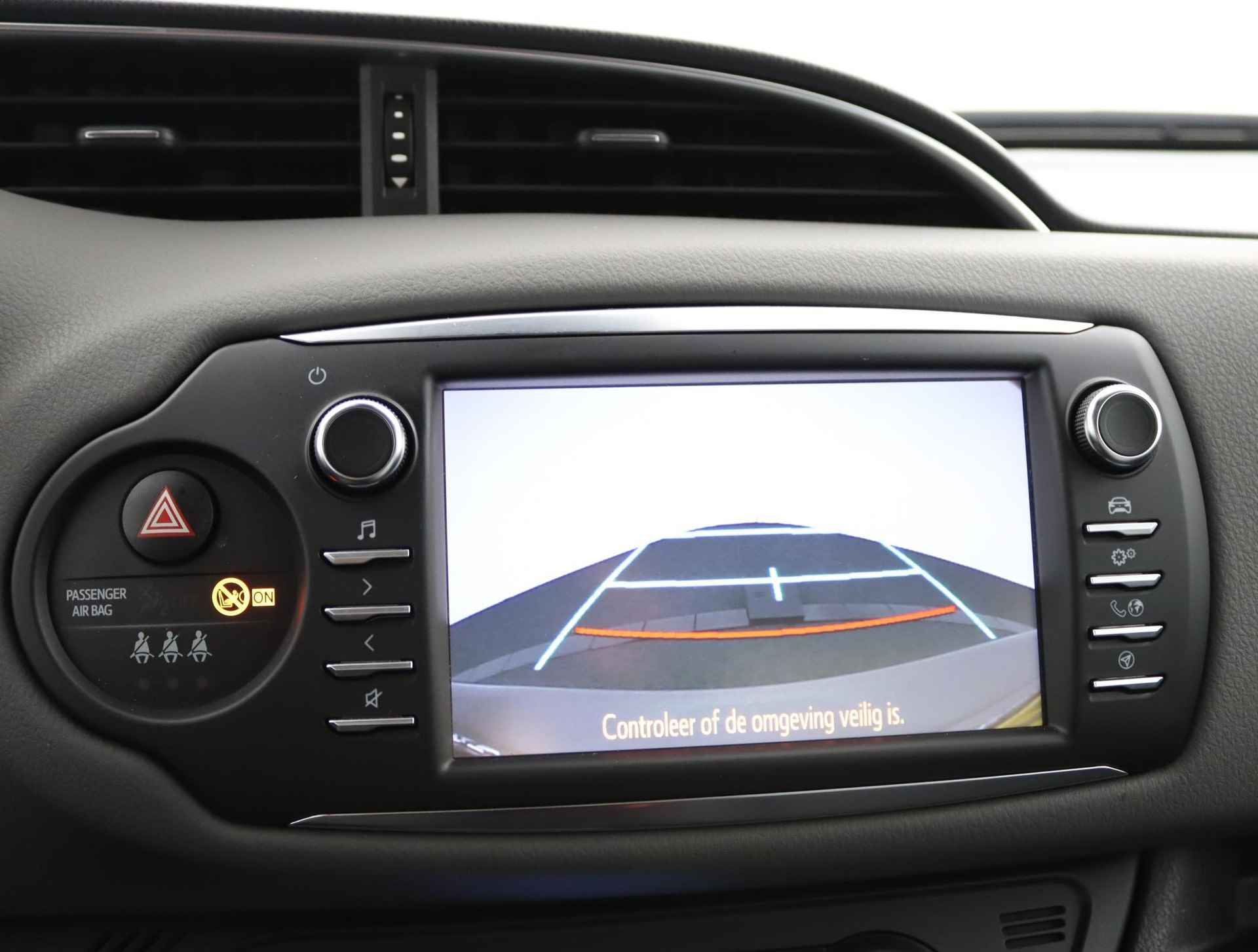 Toyota Yaris 1.5 Hybrid Active | Cruise controle | Camera | Climate controle | Rijstrook sensor | - 8/47