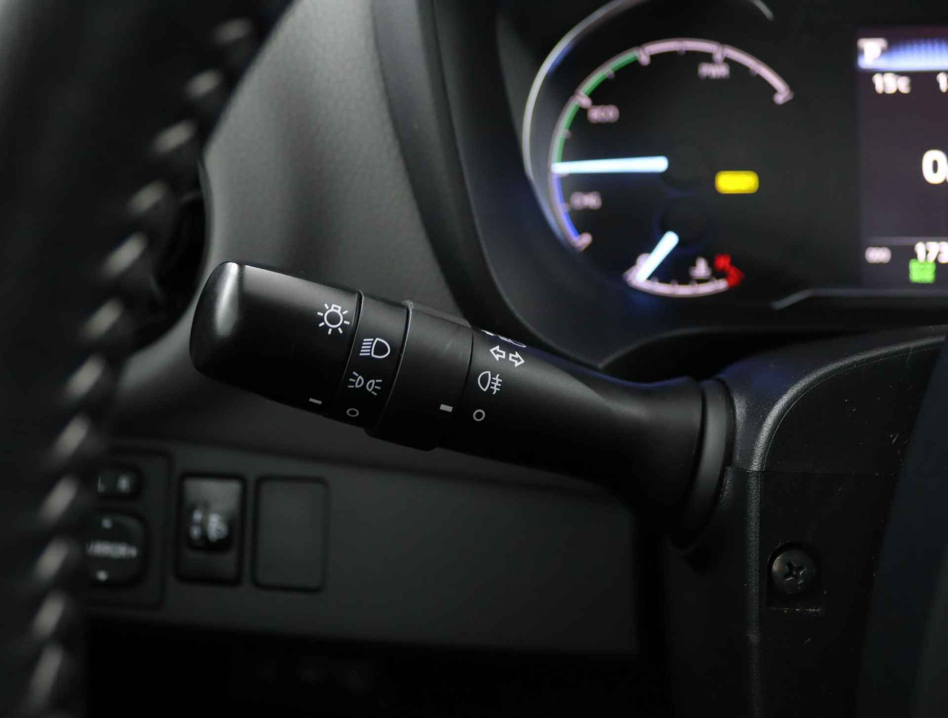 Toyota Yaris 1.5 Hybrid Active | Cruise controle | Camera | Climate controle | Rijstrook sensor | - 28/47
