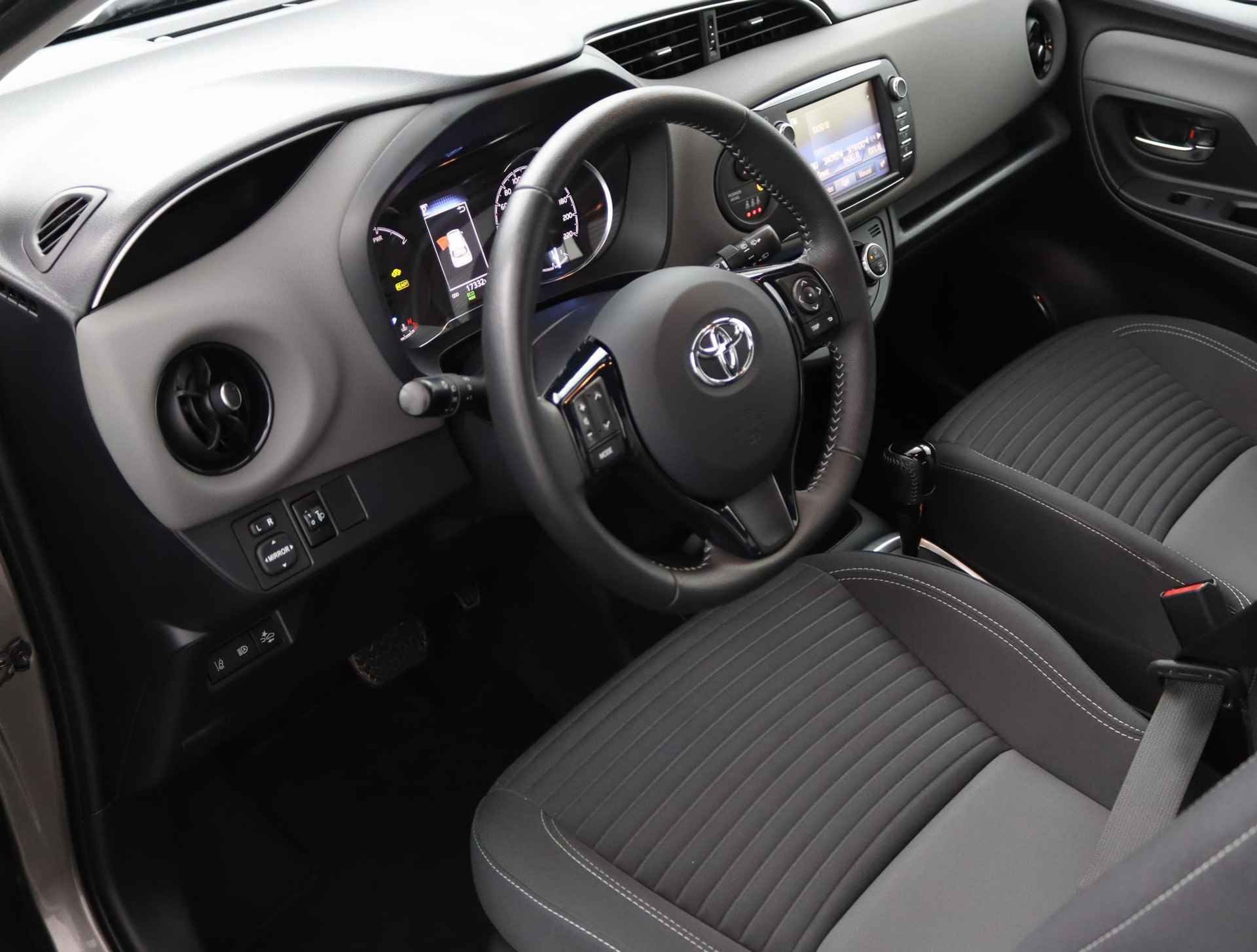 Toyota Yaris 1.5 Hybrid Active | Cruise controle | Camera | Climate controle | Rijstrook sensor | - 38/47