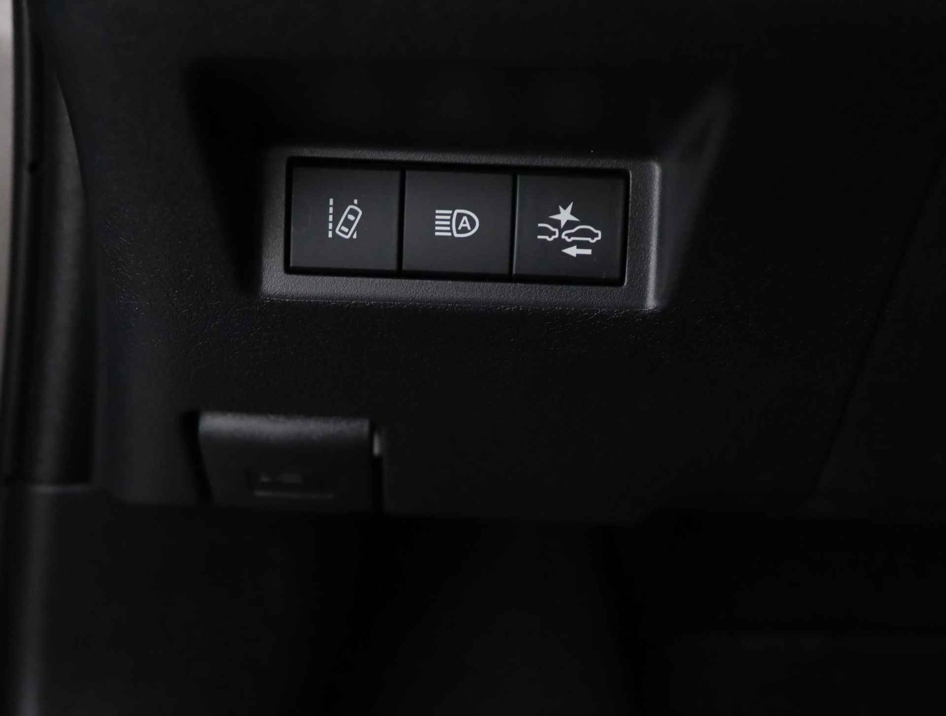 Toyota Yaris 1.5 Hybrid Active | Cruise controle | Camera | Climate controle | Rijstrook sensor | - 40/47