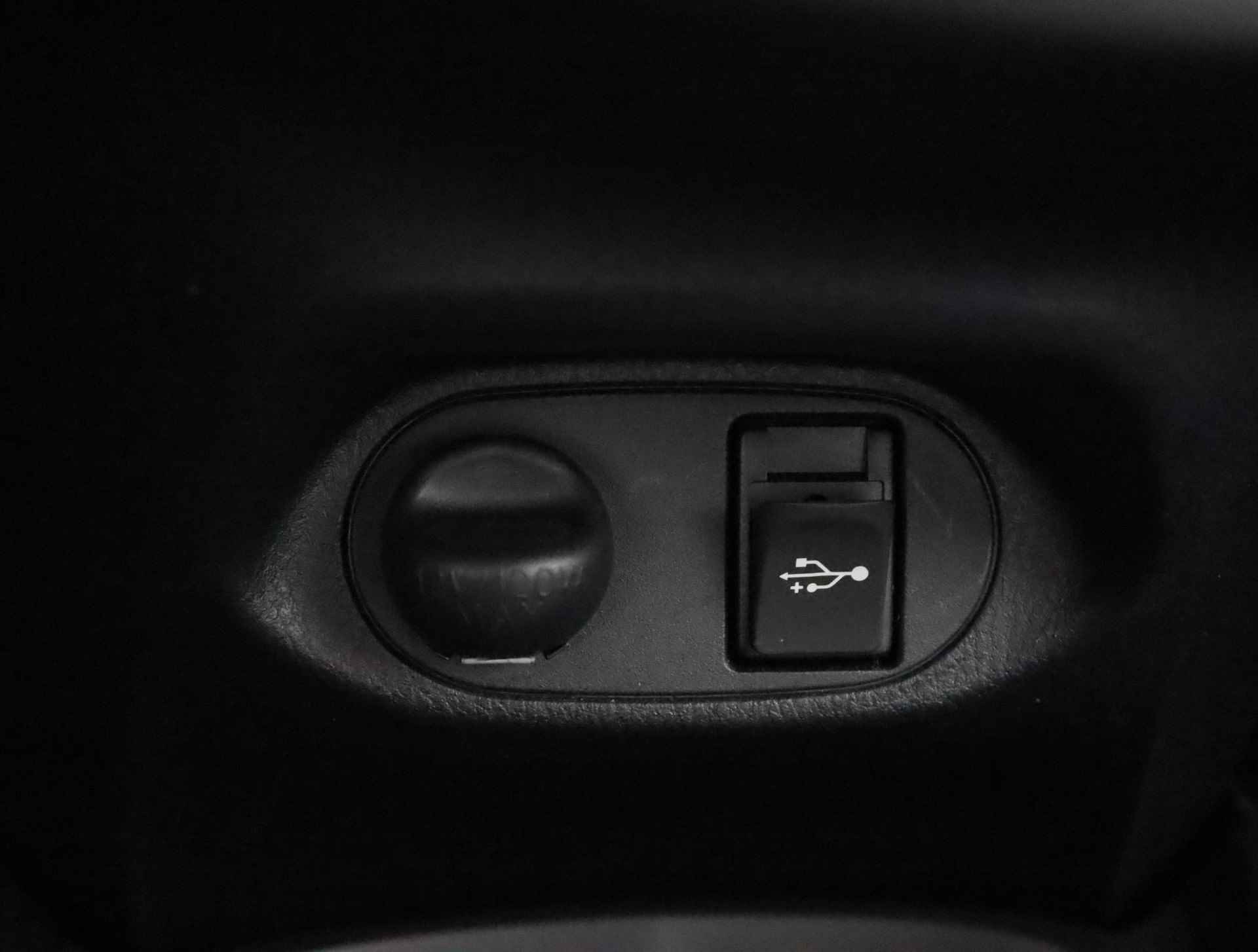Toyota Yaris 1.5 Hybrid Active | Cruise controle | Camera | Climate controle | Rijstrook sensor | - 41/47