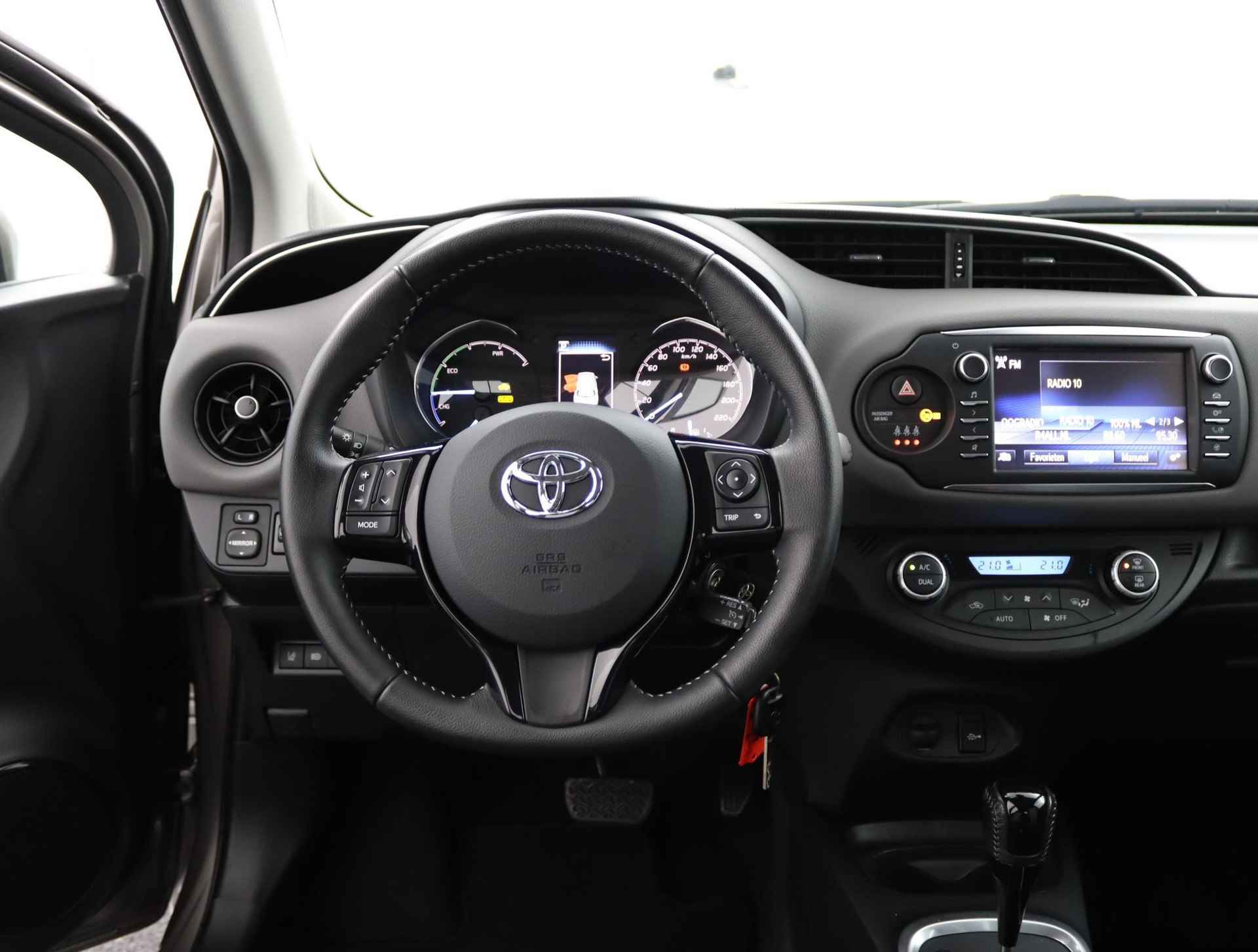Toyota Yaris 1.5 Hybrid Active | Cruise controle | Camera | Climate controle | Rijstrook sensor | - 42/47