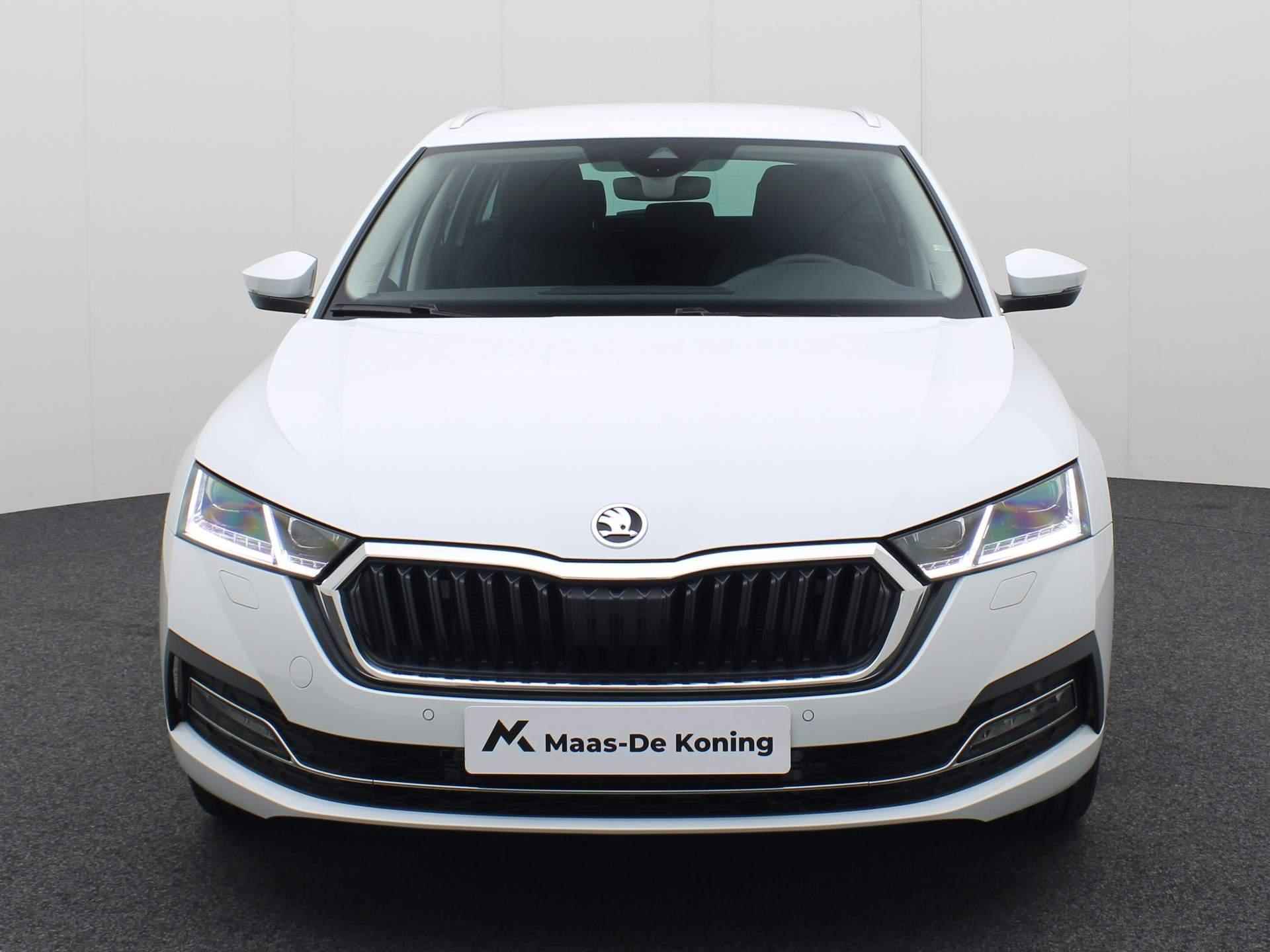 Skoda Octavia Combi 1.4 TSI 150kW/204PK iV PHEV Style DSG · Navigatie · Camera+Parkeersensoren · Stoelverwarming - 32/44