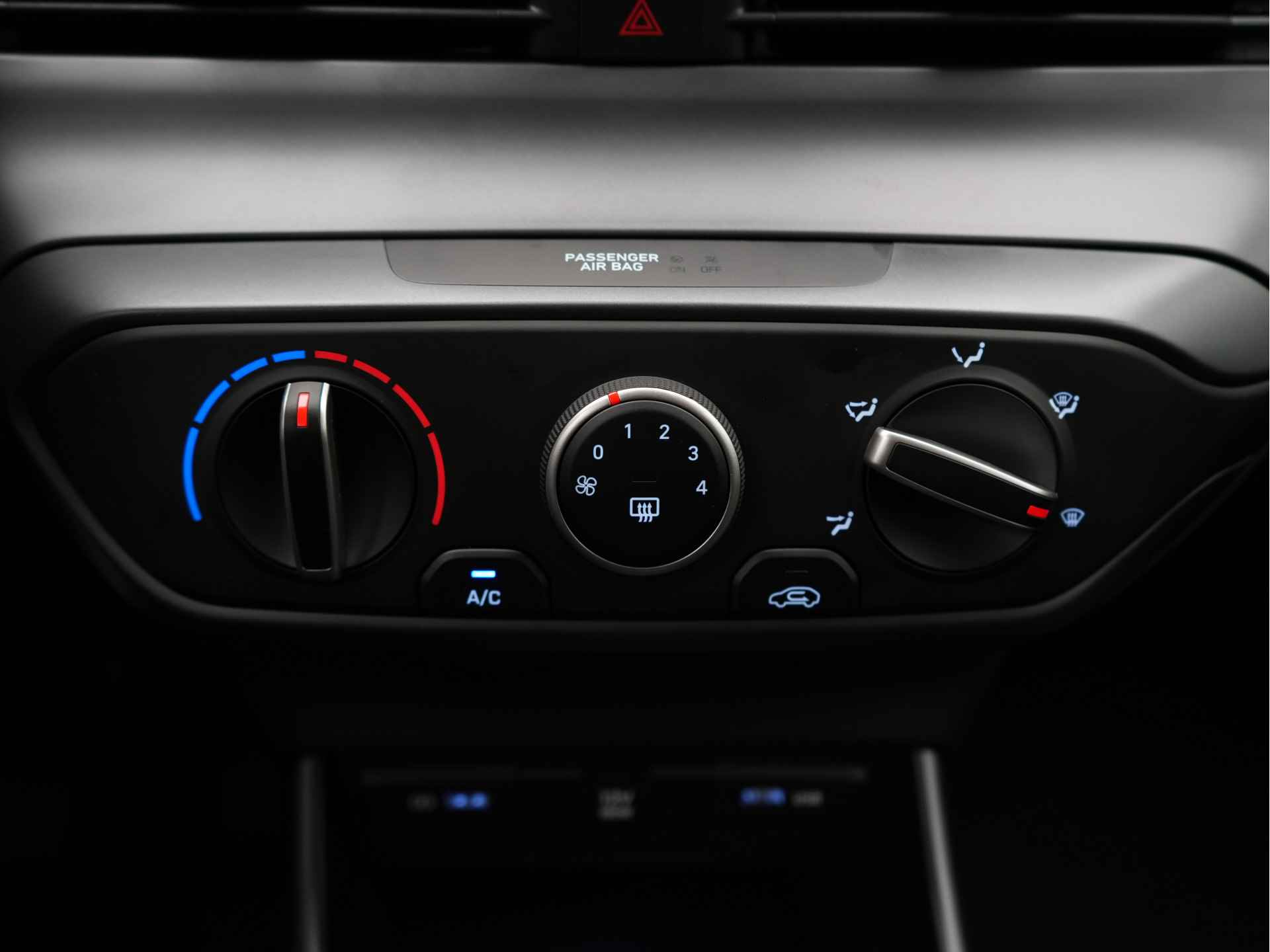 Hyundai i20 1.0 T-GDI Comfort Met Apple Carplay Navigatie, Airconditioning en Lichtmetalen velgen Uit voorraad leverbaar - 24/32
