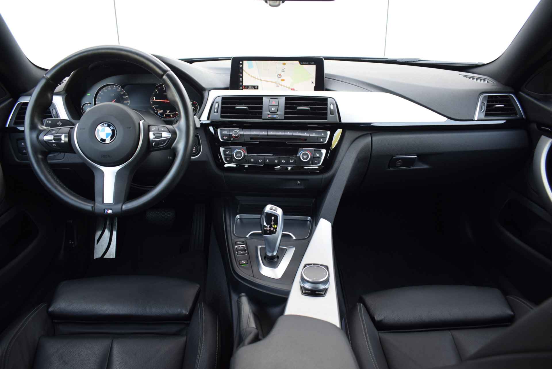BMW 4 Serie Gran Coupé 420i High Executive M Sport Automaat / Sportstoelen / Adaptieve LED / M Sportonderstel / Navigatie Professional / Stoelverwarming / Leder - 4/27