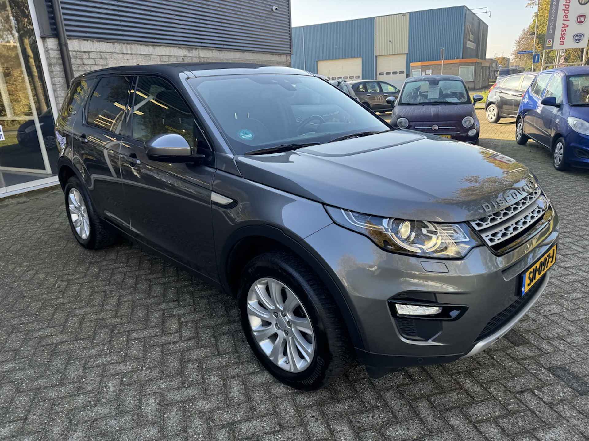 Land rover Discovery Sport 2.0 TD4 HSE Luxury/ Trekhaak/ Navi// Pano/ Leder! - 7/25