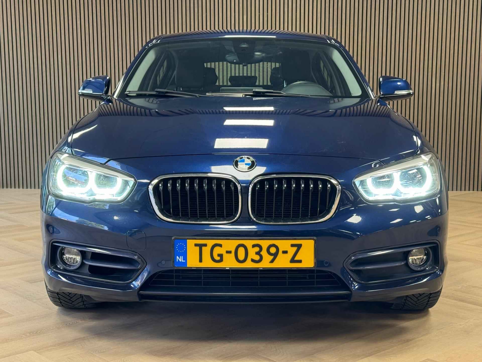 BMW 1-serie 118i Centennial High Executive LPG G3 AUT. AIRCO CAMERA NAVI TREKHAAK LEDER KEYLESS - 3/36