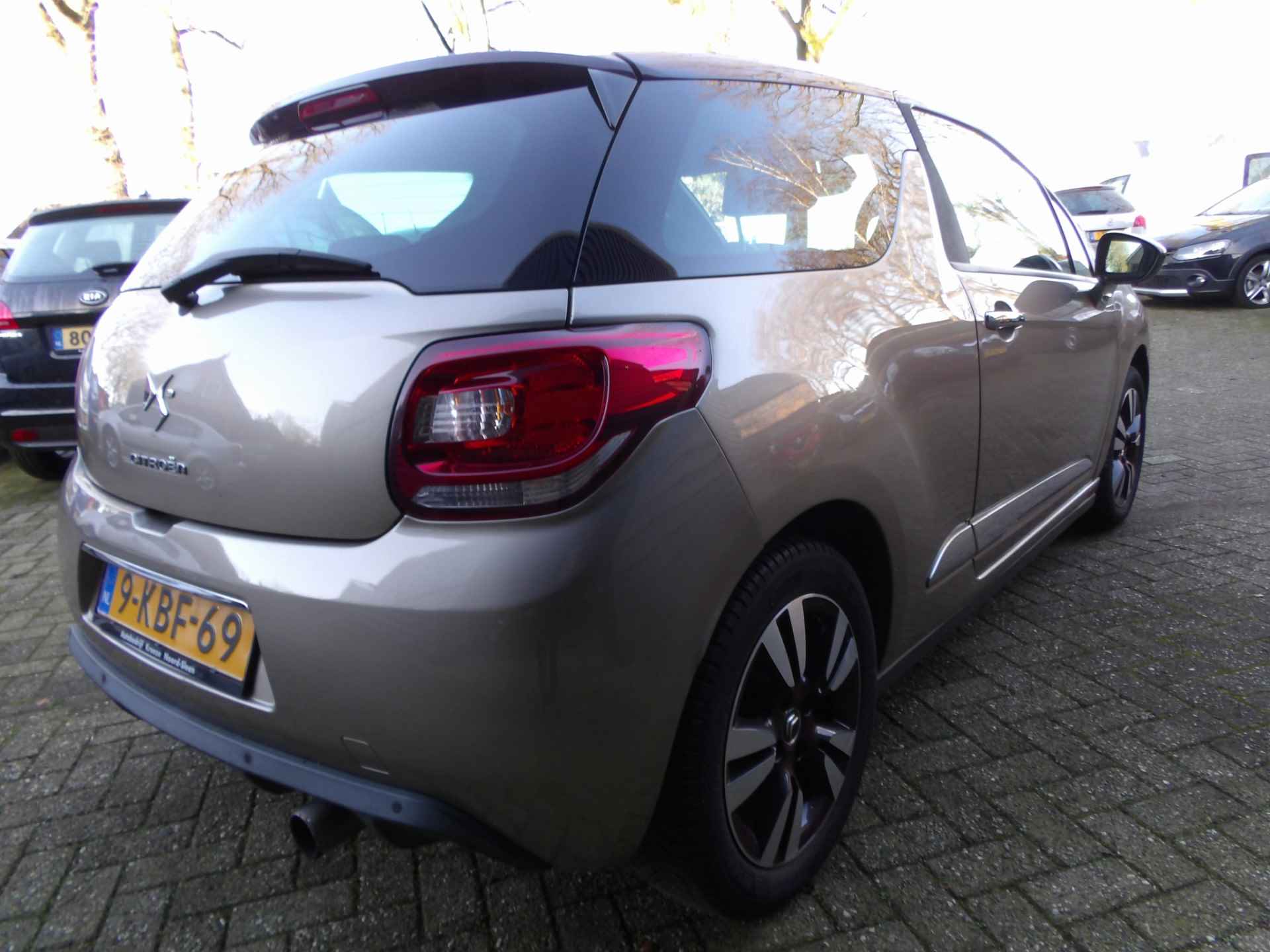 Citroën DS3 1.6 VTi So Chic Automaat Clima - 10/20