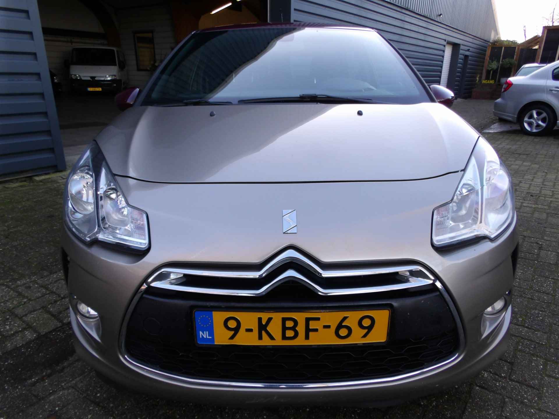 Citroën DS3 1.6 VTi So Chic Automaat Clima - 16/20