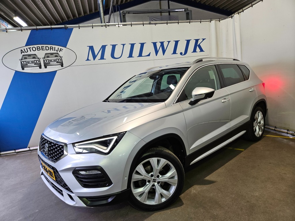 SEAT Ateca 1.5 TSI Xperience Business Intense Automaat / Trekhaak / 360 Cam