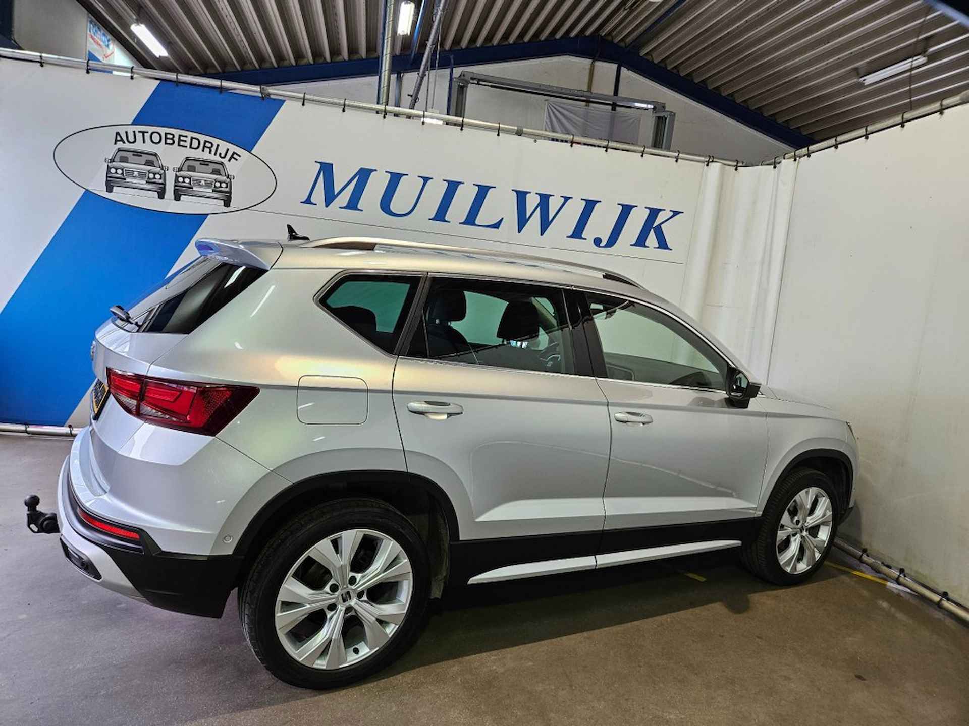 SEAT Ateca 1.5 TSI Xperience Business Intense Automaat / Trekhaak / 360 Cam - 15/56