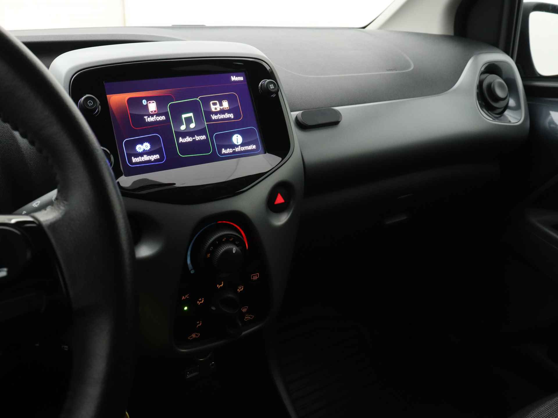 Toyota Aygo 1.0 X-Joy Limited | Camera | Airco | LM velgen | Apple Carplay/Android Auto | - 8/42