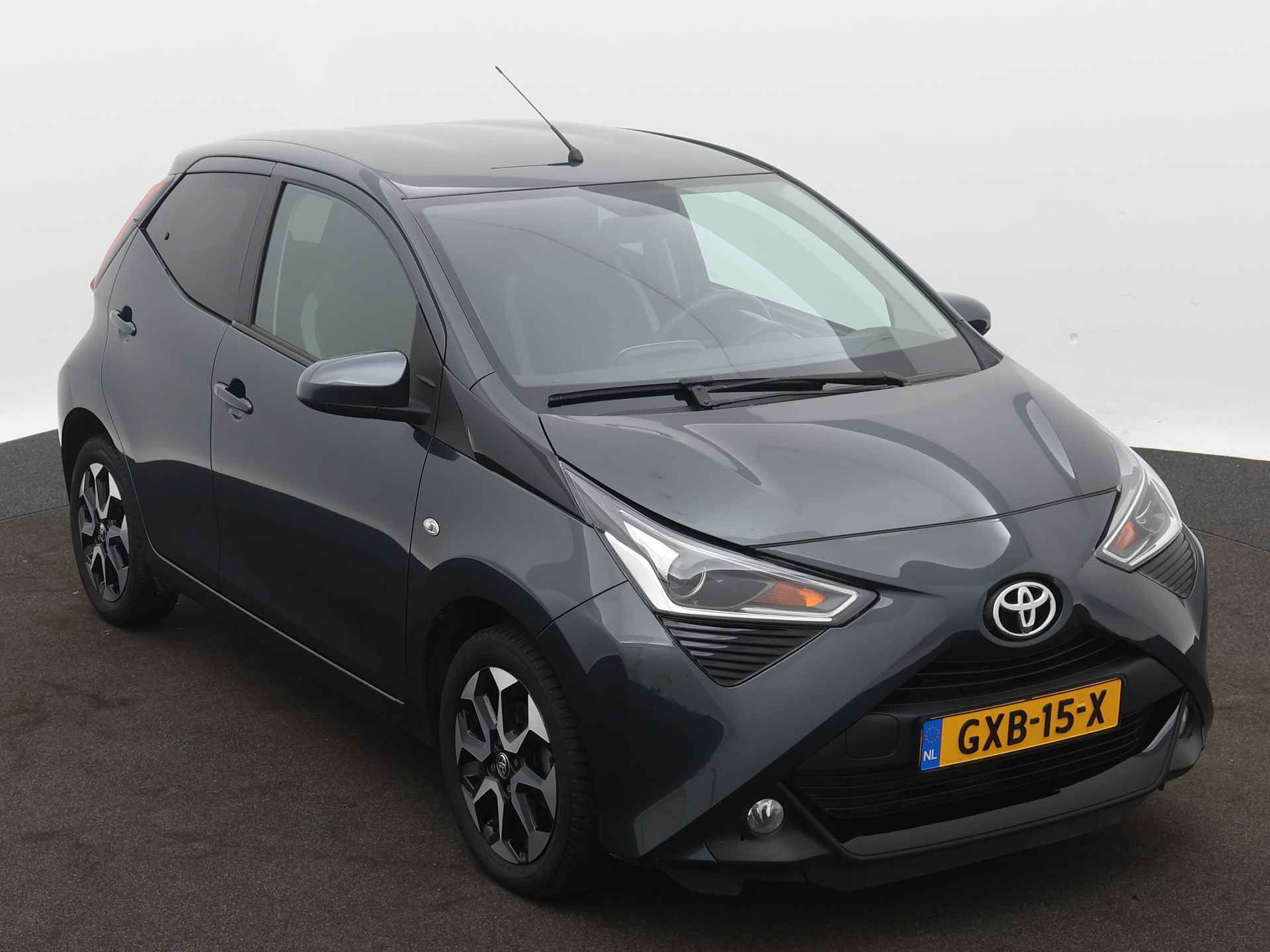 Toyota Aygo 1.0 X-Joy Limited | Camera | Airco | LM velgen | Apple Carplay/Android Auto | - 29/42