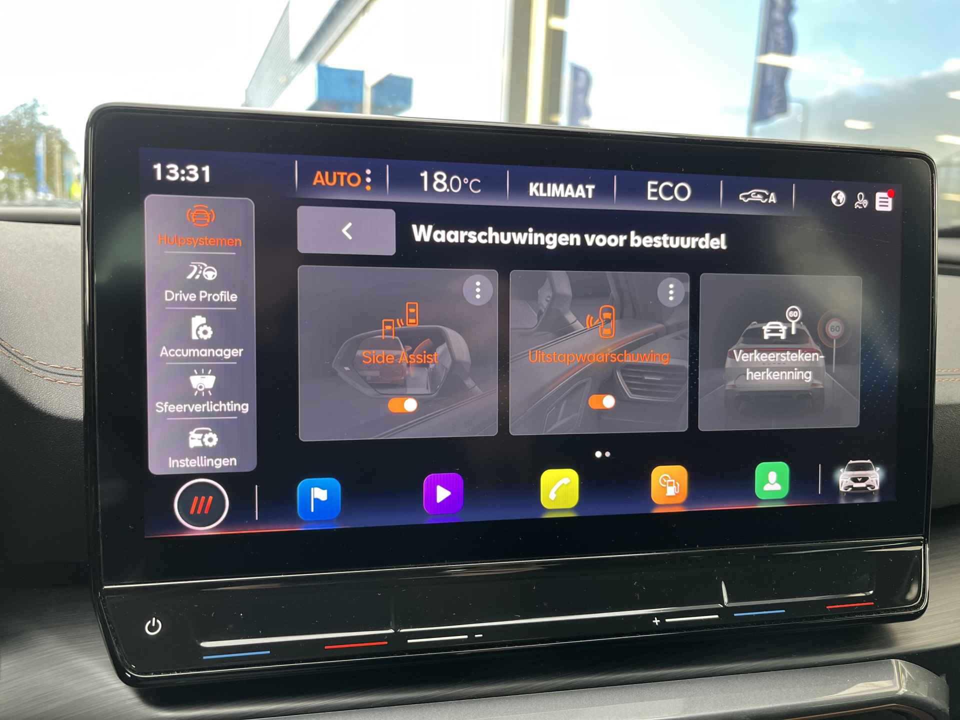 CUPRA Formentor 1.4 e-Hybrid VZ Performance / AUTOMAAT/ PANO/ 245 PK/ 20.000 KM/ CAMERA/ PARK. SENSOREN/ DCC/ MATRIX/ DODE HOEK/ KEYLESS/ STUUR VERWARM./ ADAPT. CRUISE/ BLUETOOTH/ NAVI/ CLIMA/ DAB/ 19" LMV/ - 21/32