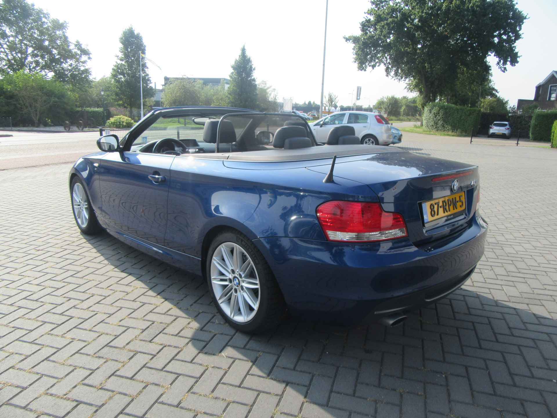 BMW 1 Serie Cabrio 118i M Sport High Executive, Navigatie - 6/32