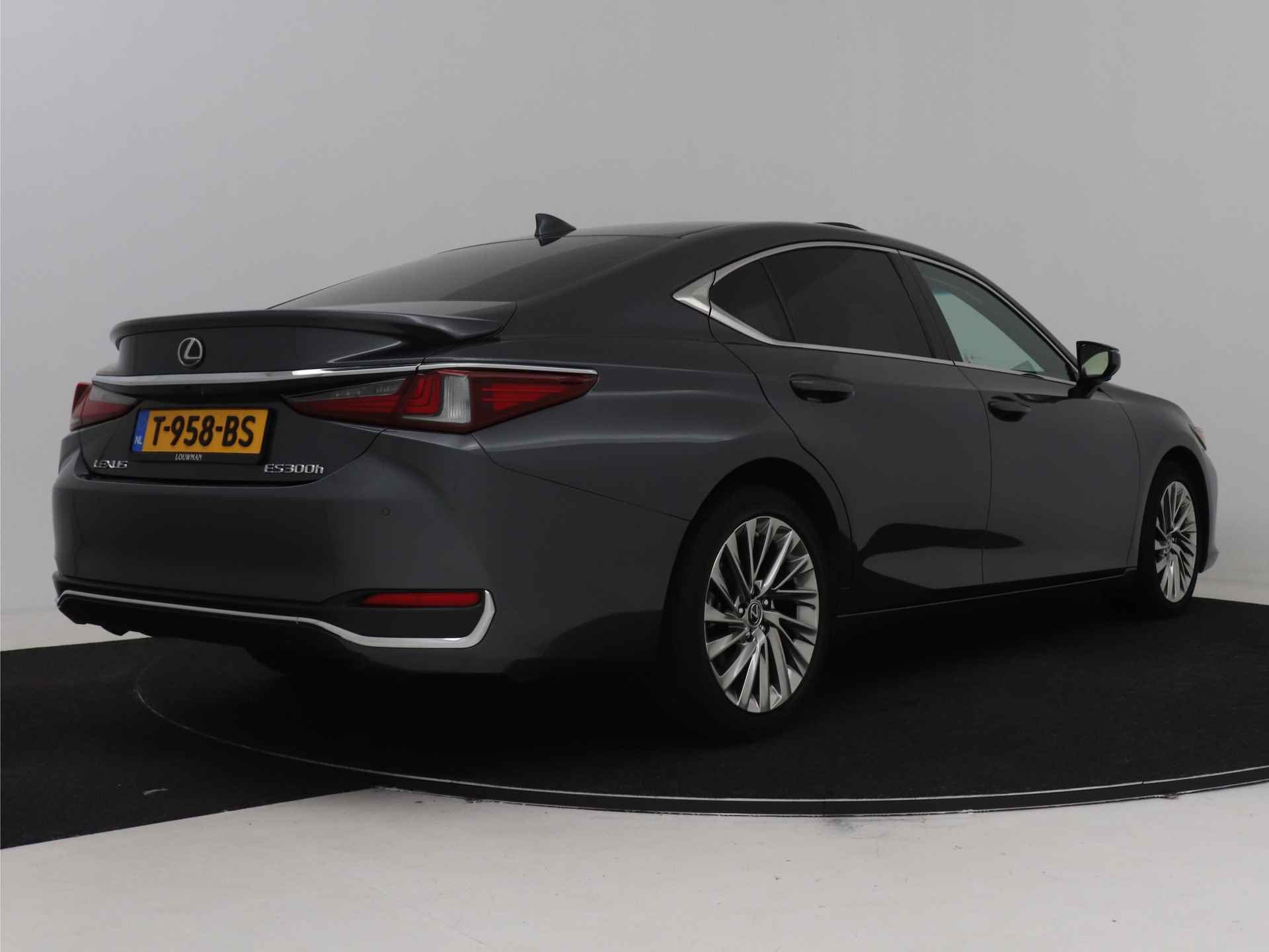 Lexus ES 300h President Line | Stoel en stuurwiel verwarmd | Leder | LM velgen | Schuif/kanteldak | - 3/48