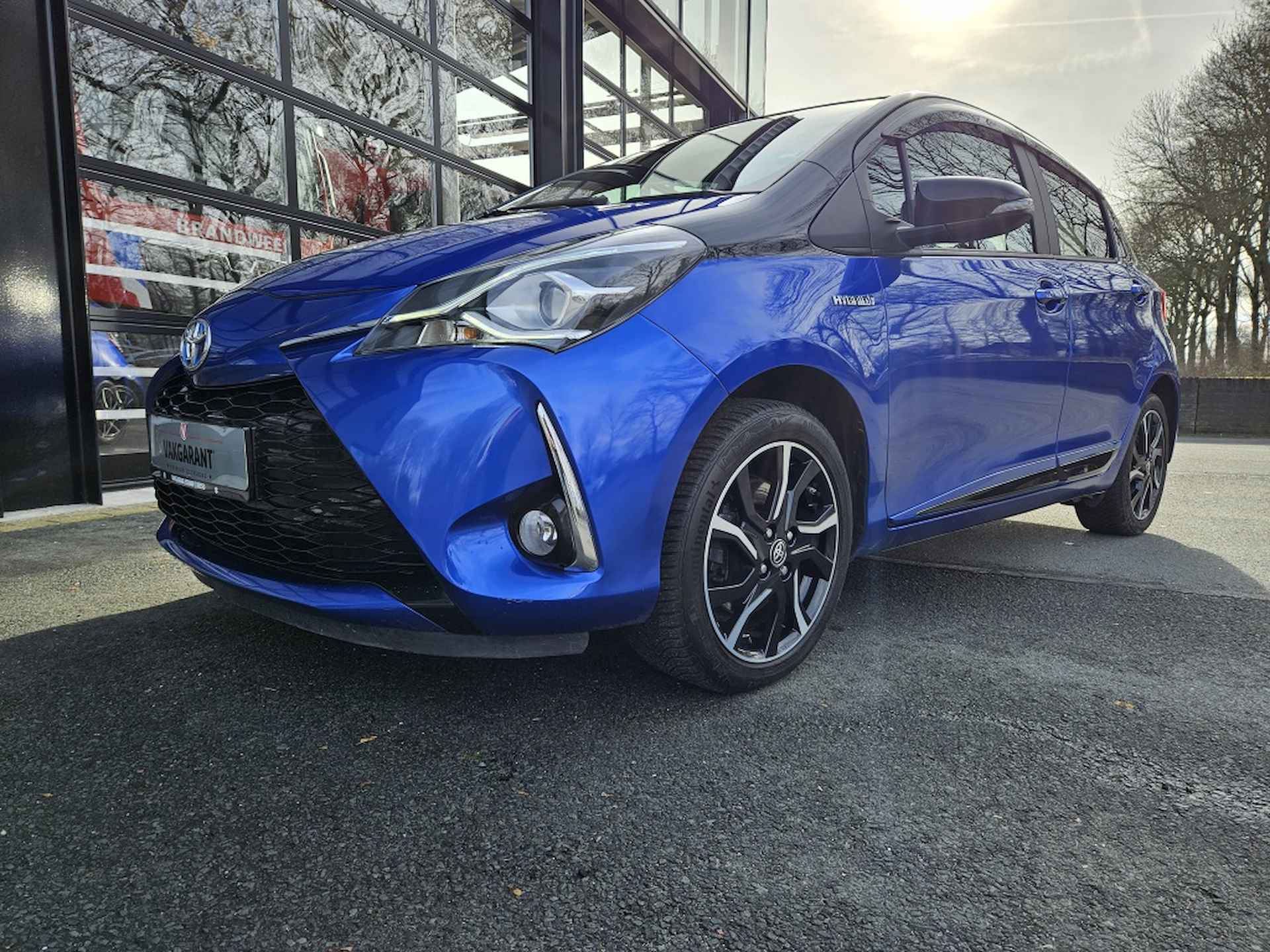 Toyota Yaris 1.5 Hybrid Style | Bi-tone | Nav | Cam | Clima | Rijklaarprijs - 27/31