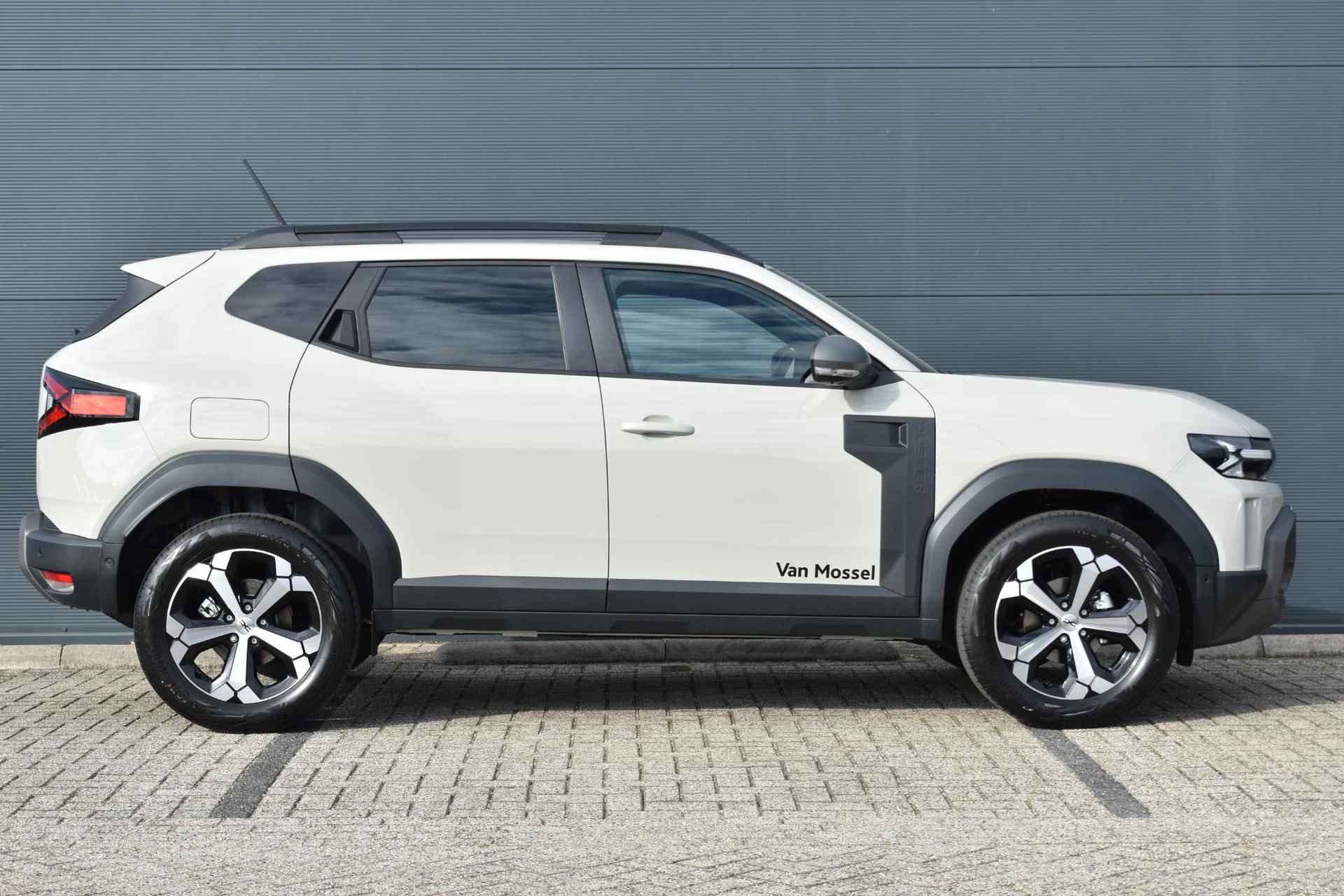 Dacia Duster 1.0 TCe ECO-G Journey 100pk | Nieuw Model! | 360 Graden Camera | CarPlay | Parkeersensoren Rondom | 10” Inch Multimedia Scherm - 4/38