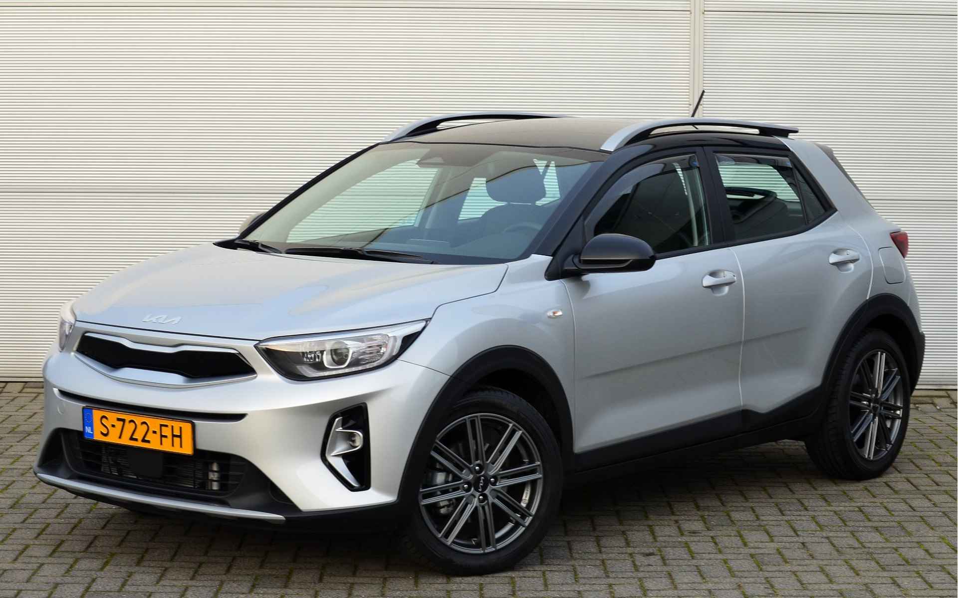 Kia Stonic 1.0 T-GDI MHEV DYNAMIC LINE | HOGE ZIT | 17'' LICHTMETAAL | TREKHAAK | ALL IN RIJKLAARPRIJS - 5/45