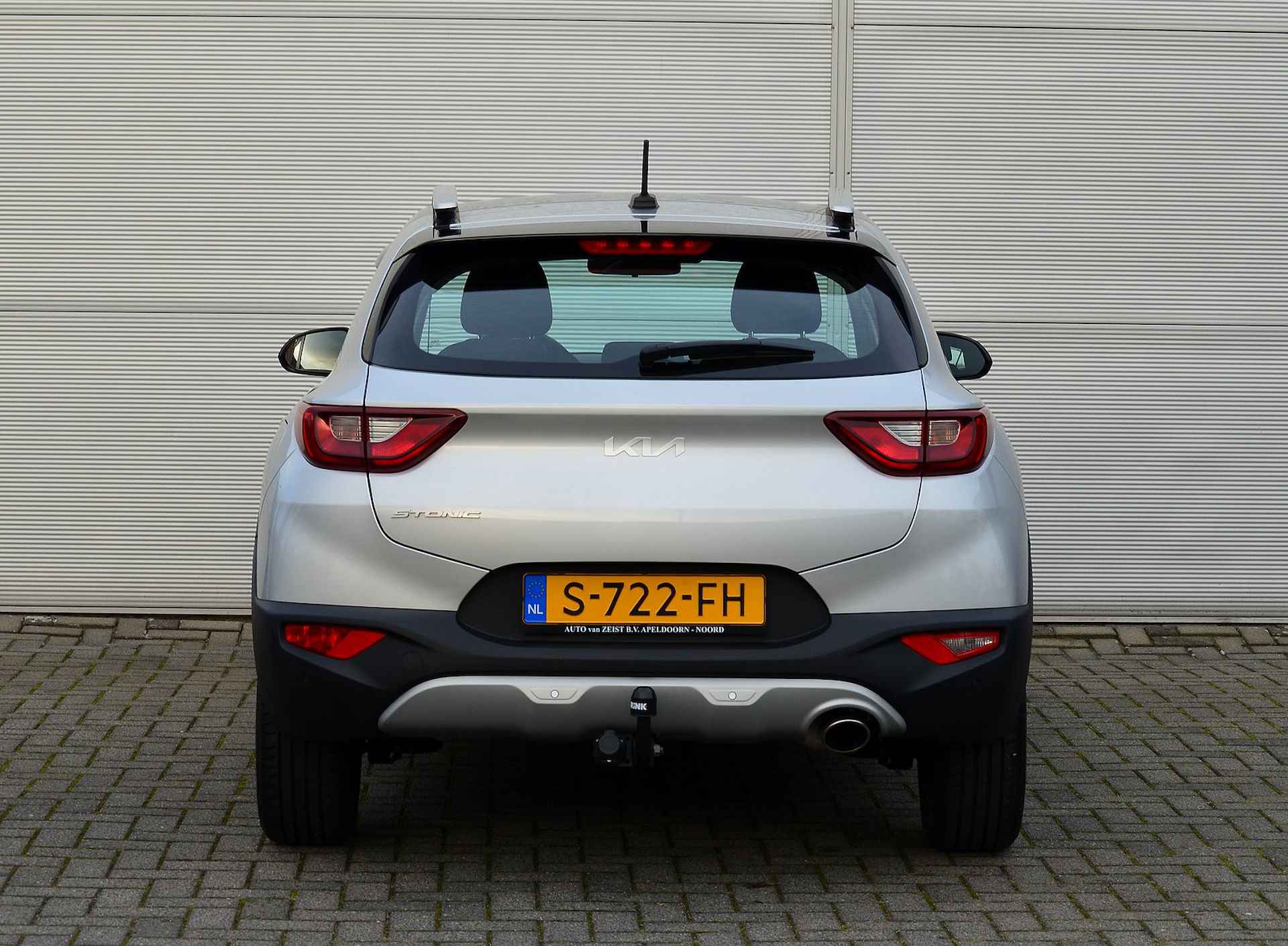 Kia Stonic 1.0 T-GDI MHEV DYNAMIC LINE | HOGE ZIT | 17'' LICHTMETAAL | TREKHAAK | ALL IN RIJKLAARPRIJS - 10/45