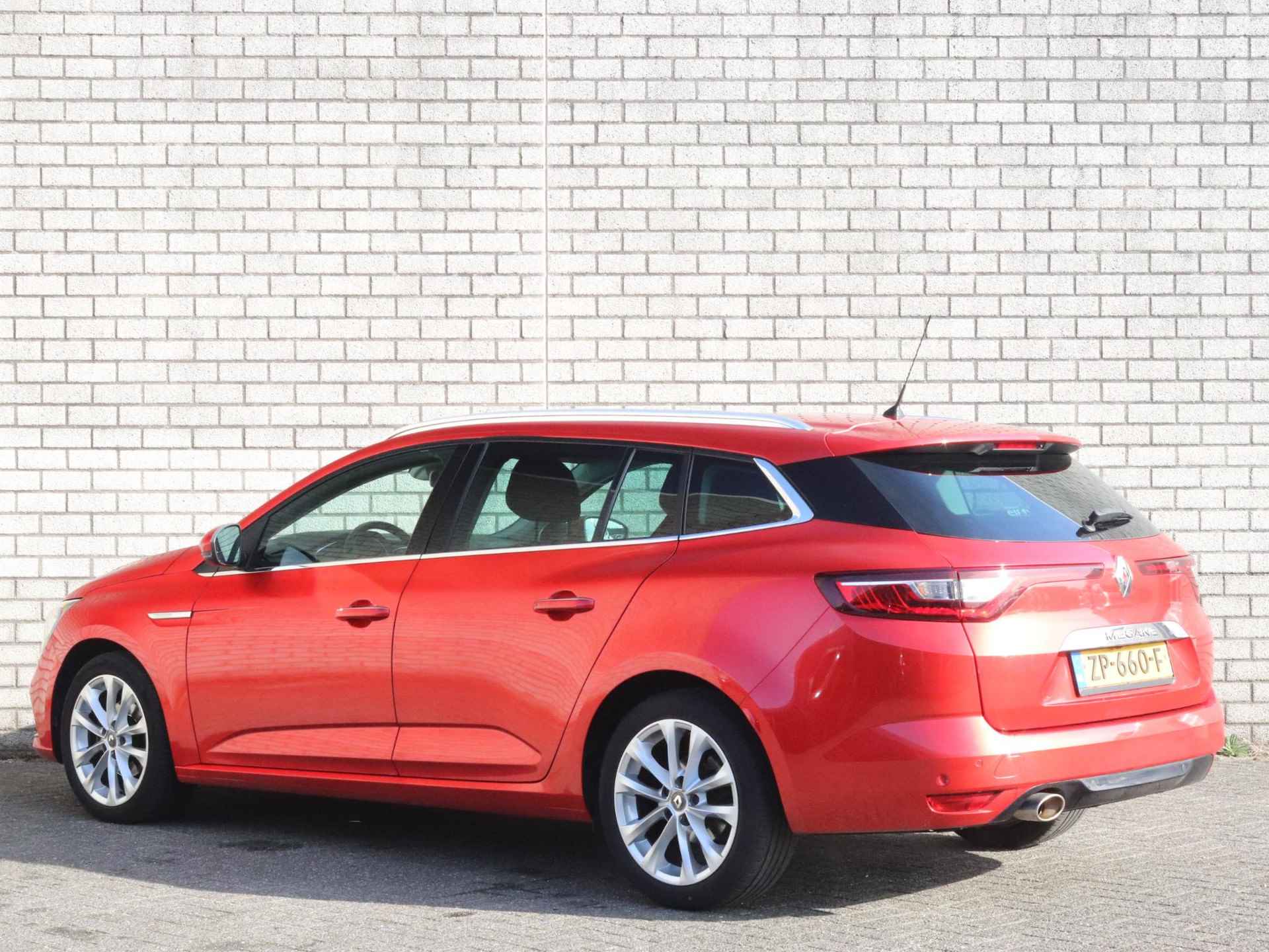 Renault Mégane Estate 1.3 TCe 140 EDC Automaat Limited | Achteruitrijcamera | Climate Control | Apple Carplay/Android Auto | - 7/33