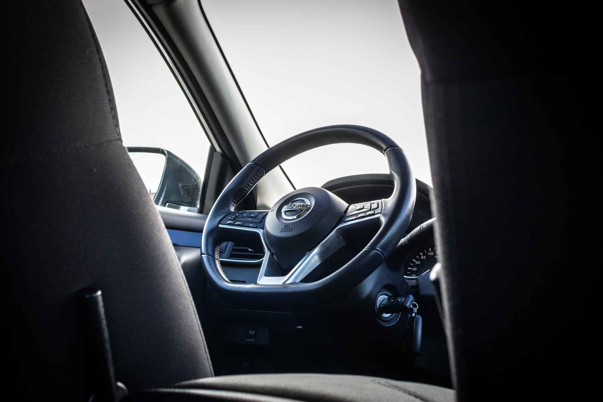 Nissan QASHQAI 1.3 141 PK DIG-T Acenta Hoge zit. | Navigatie | 360 Camera | 17 inch LMV | PDC V/A | - 15/25