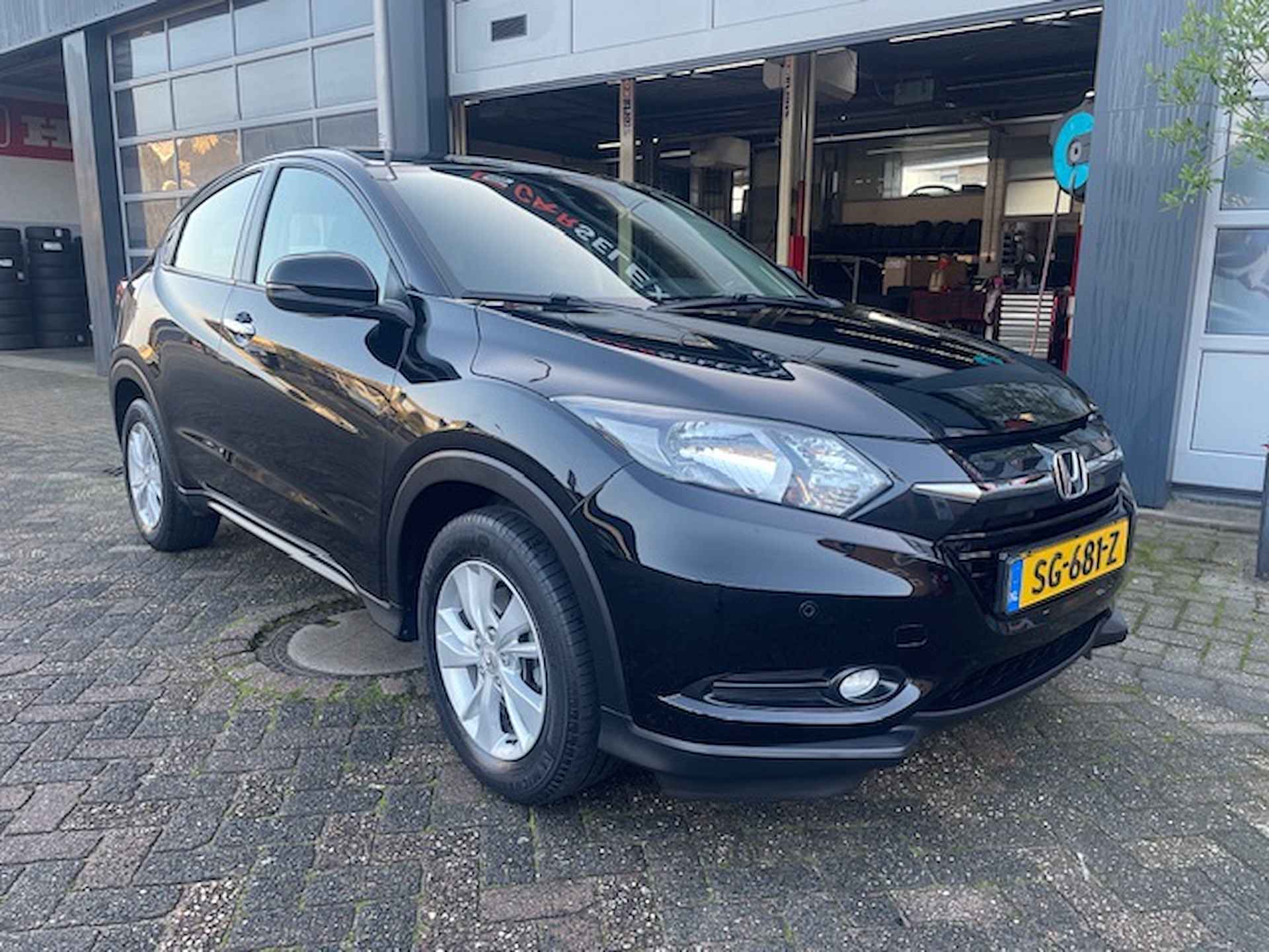 Honda HR-V 1.5 i-VTEC Elegance | Automaat | Navigatie | Trekhaak - 3/29