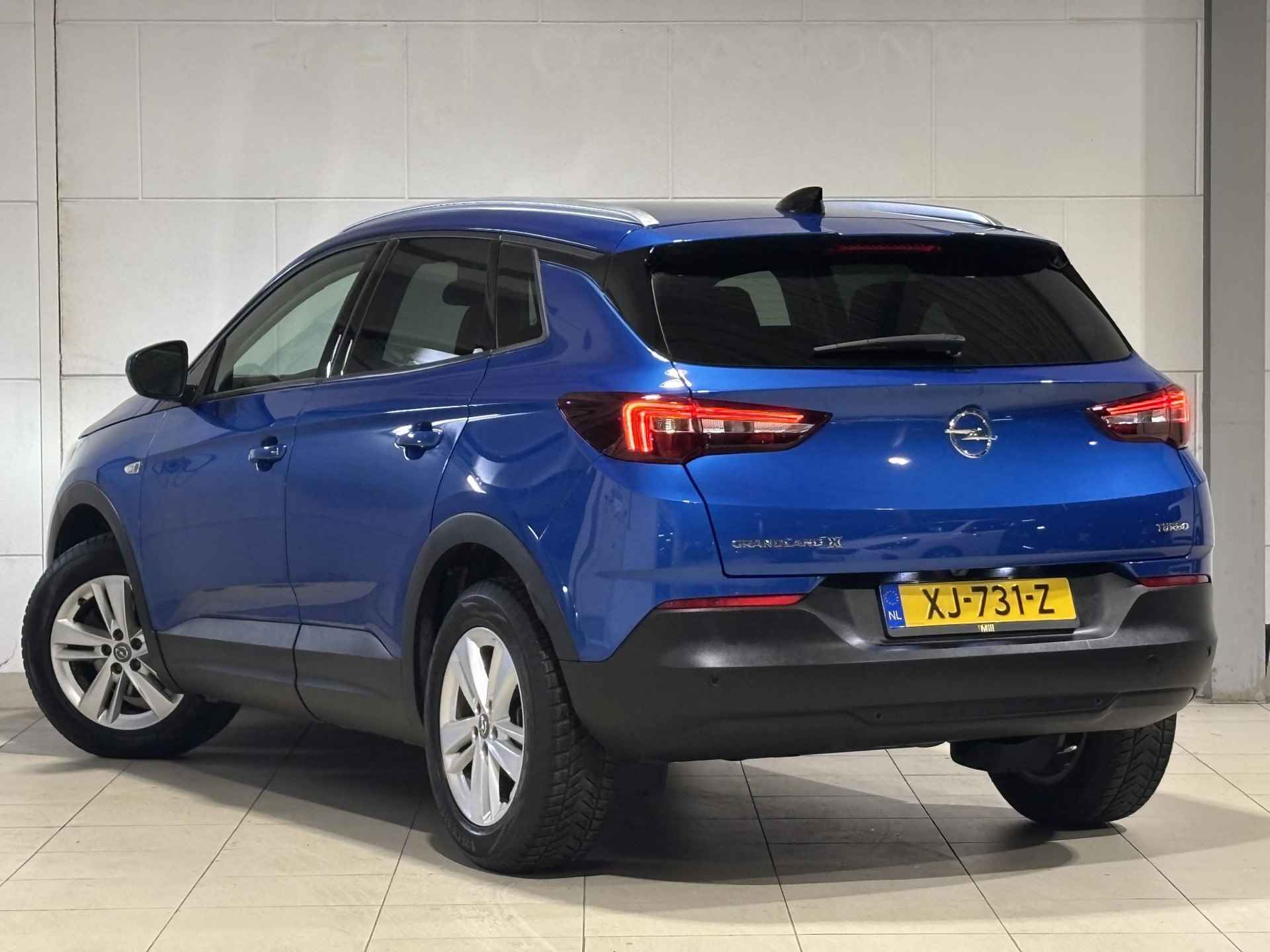 Opel Grandland X 1.2 Turbo 130pk Business+ |AGR-STOELEN|ACHTERUITRIJCAMERA|NAVI PRO|ISOFIX|PARKEERSENSOREN|NL AUTO| - 4/48