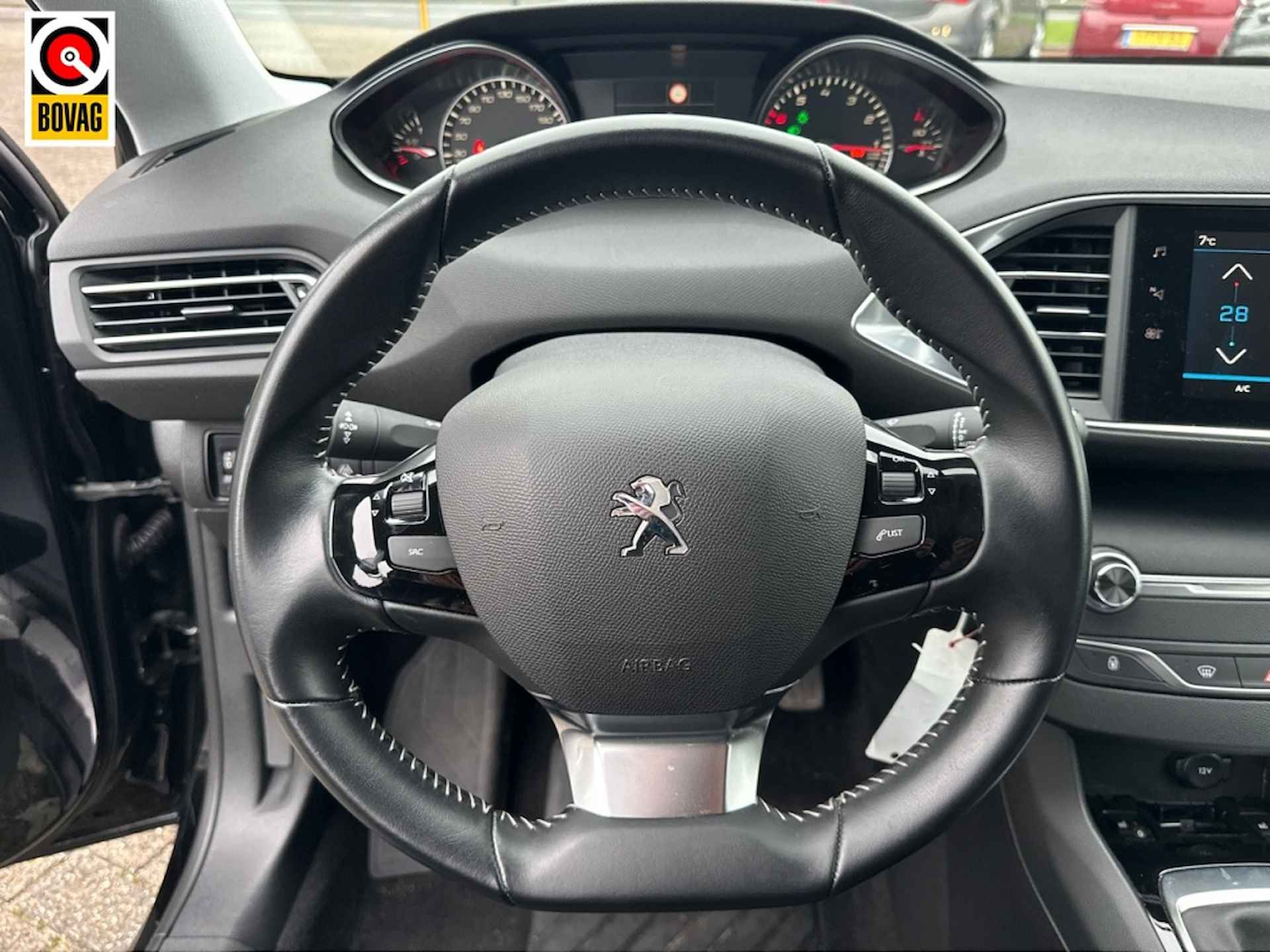 Peugeot 308 SW 1.2T 131pk | Lage km-stand! | Android auto | Stoelverwarming | p - 13/31