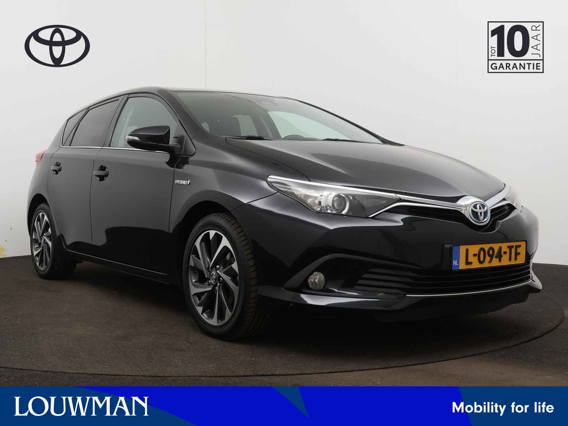 Toyota Auris 1.8 Hybrid Aspiration Limited |17 inch LM velgen | Parkeersensoren achter | Navigatie | Camera | Cruise Control | Climate Control |