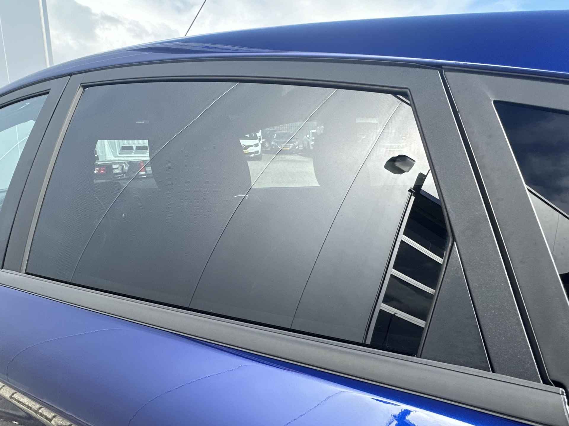 Ford Fiesta 1.0 EcoBoost ST Line 1e Eigenaar | Camera | Voorruitverwarming | Privacy glass | Navigatie | 12 maanden garantie! | - 14/36