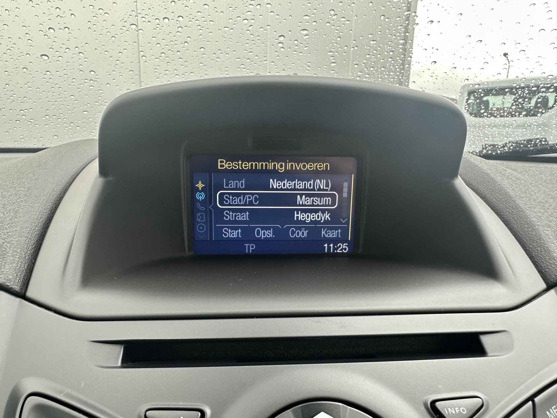Ford Fiesta 1.0 EcoBoost ST Line 1e Eigenaar | Camera | Voorruitverwarming | Privacy glass | Navigatie | 12 maanden garantie! | - 26/36